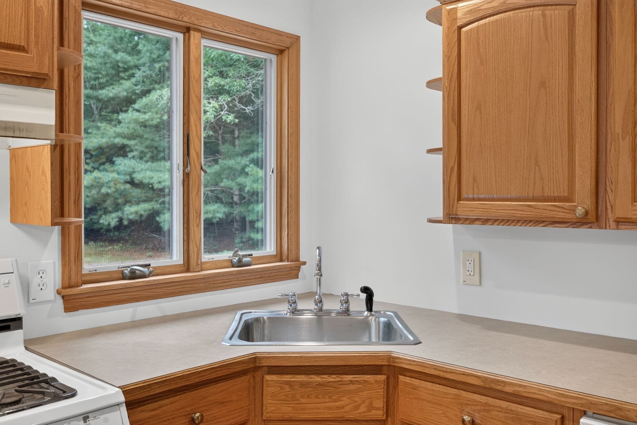 Single Family Residence at 10 Spinnaker Street, Sandwich MA 02563, Sandwich, photo 11 of 35
