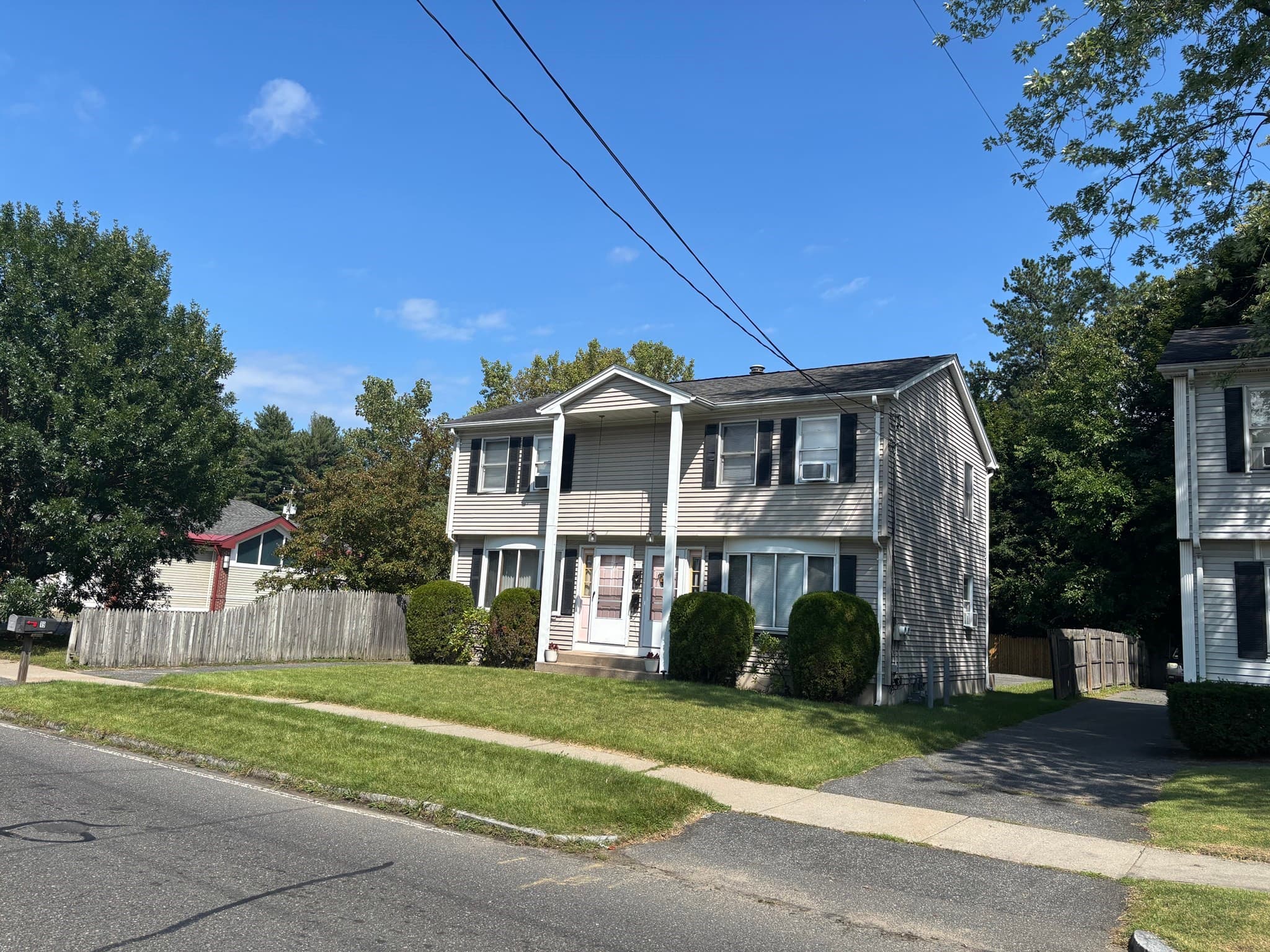 17-19 Slater Ave, Springfield MA 01119