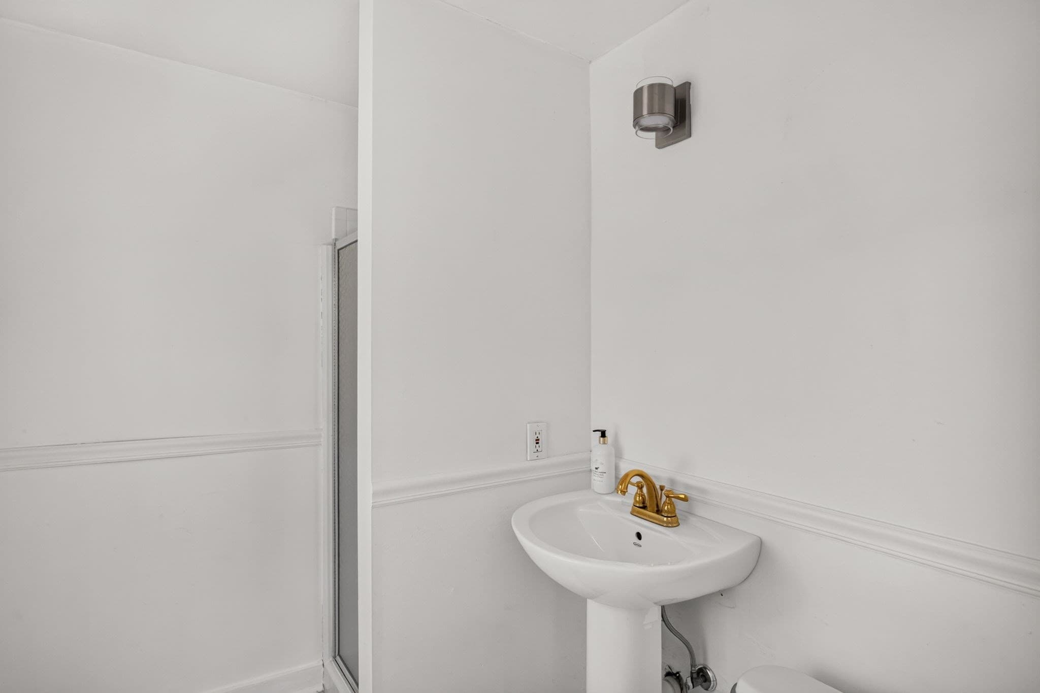 Single Family Residence at 1 Main St, Falmouth MA 02540, Falmouth, photo 28 of 40