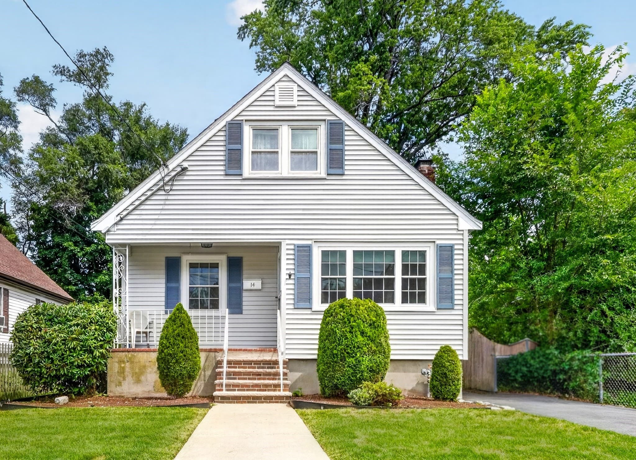 Single Family Residence at 14 Centre Lane, Boston MA 02132, Boston, photo 30 of 37