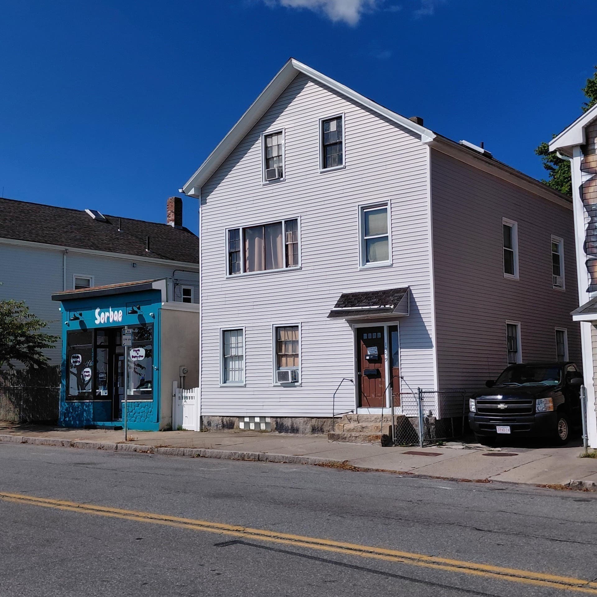 Multi Family at 1359 Purchase St, New Bedford MA 02740, New Bedford, photo 3 of 17