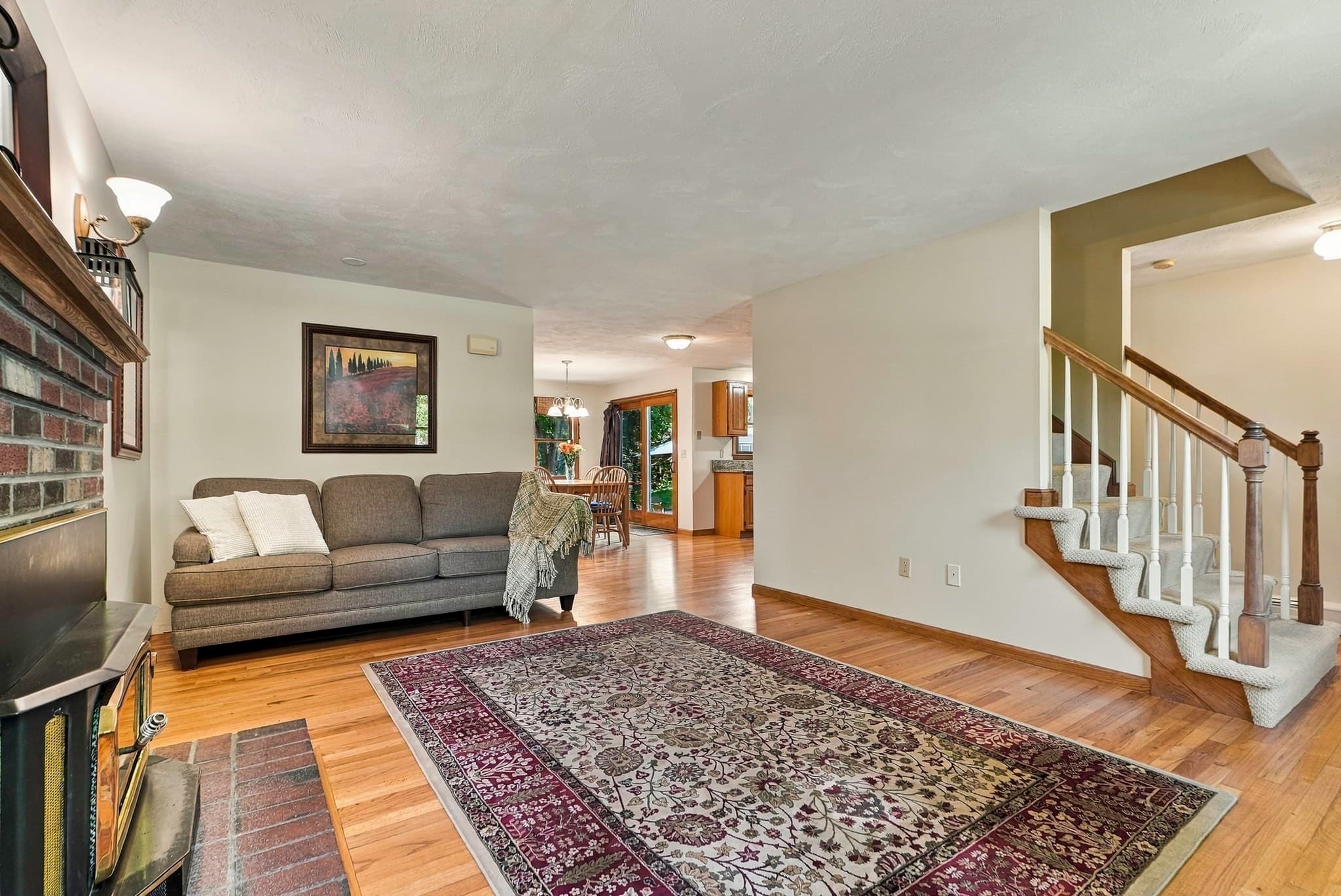 Single Family Residence at 4 Florence Cir, Upton MA 01568, Upton, photo 18 of 42