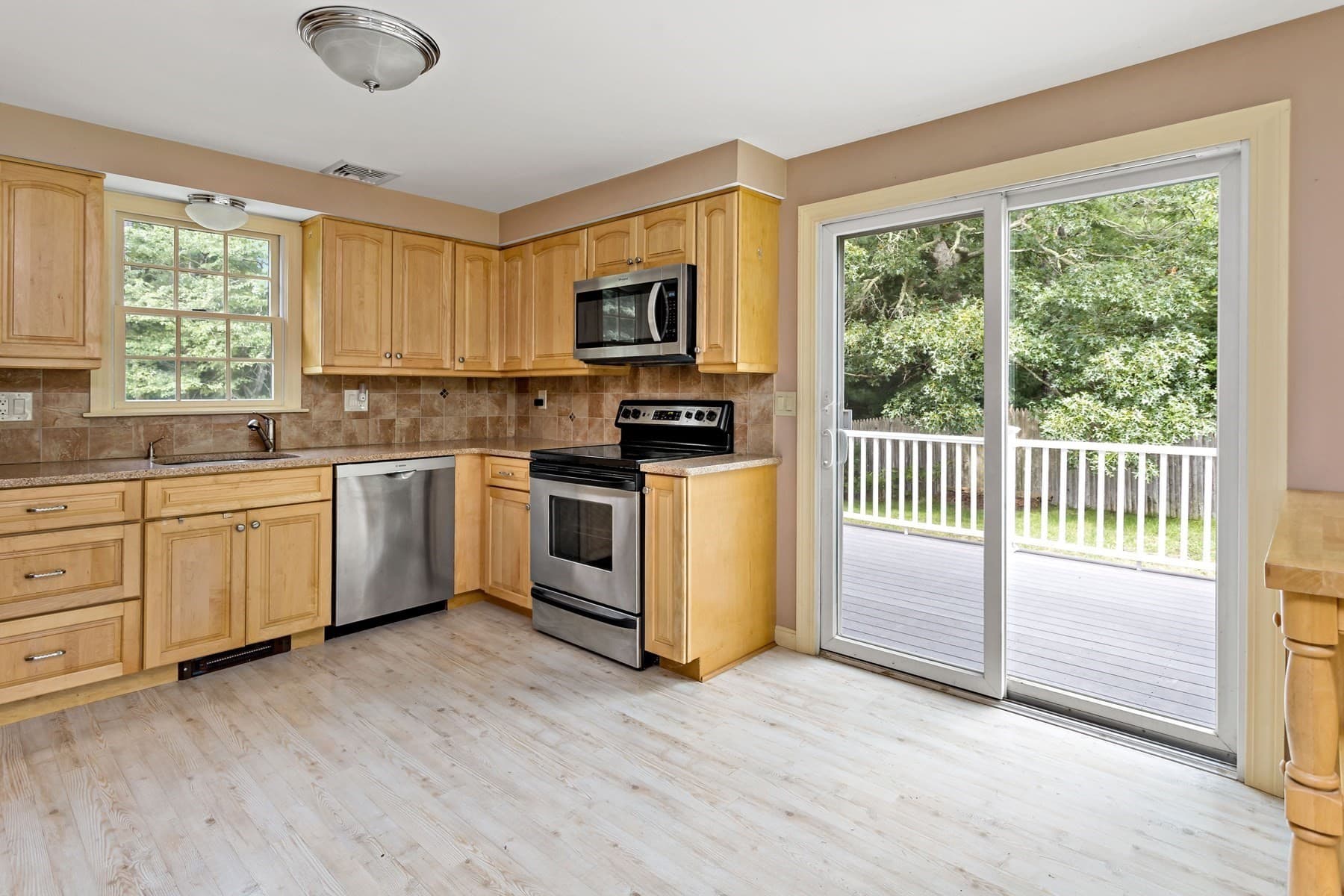 Single Family Residence at 378 Ames Way, Barnstable MA 02632, Barnstable, photo 6 of 26