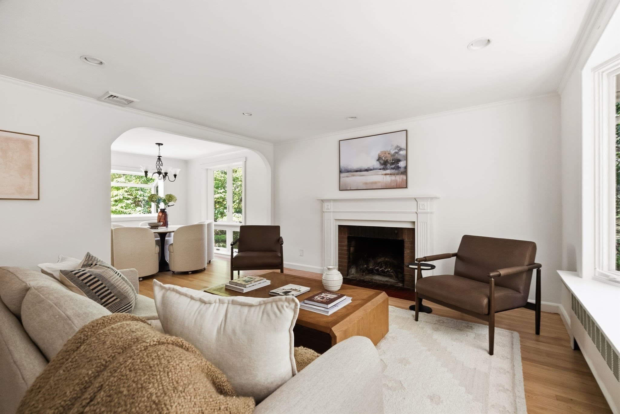 Single Family Residence at 126 Lexington Road, Lincoln MA 01773, Lincoln, photo 2 of 24