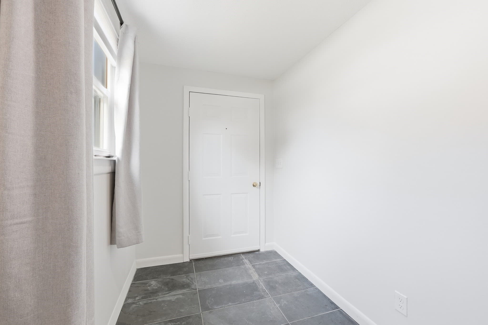 Single Family Residence at 12 Waterman Rd, Auburn MA 01501, Auburn, photo 17 of 24