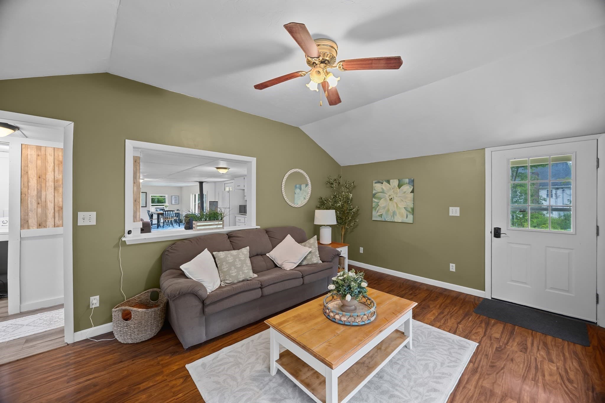 Single Family Residence at 185 Linden St, Berlin MA 01503, Berlin, photo 2 of 41