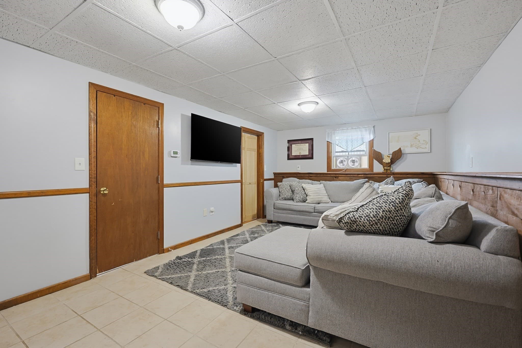 Single Family Residence at 450 Hartford Ave East, Uxbridge MA 01569, Uxbridge, photo 16 of 42