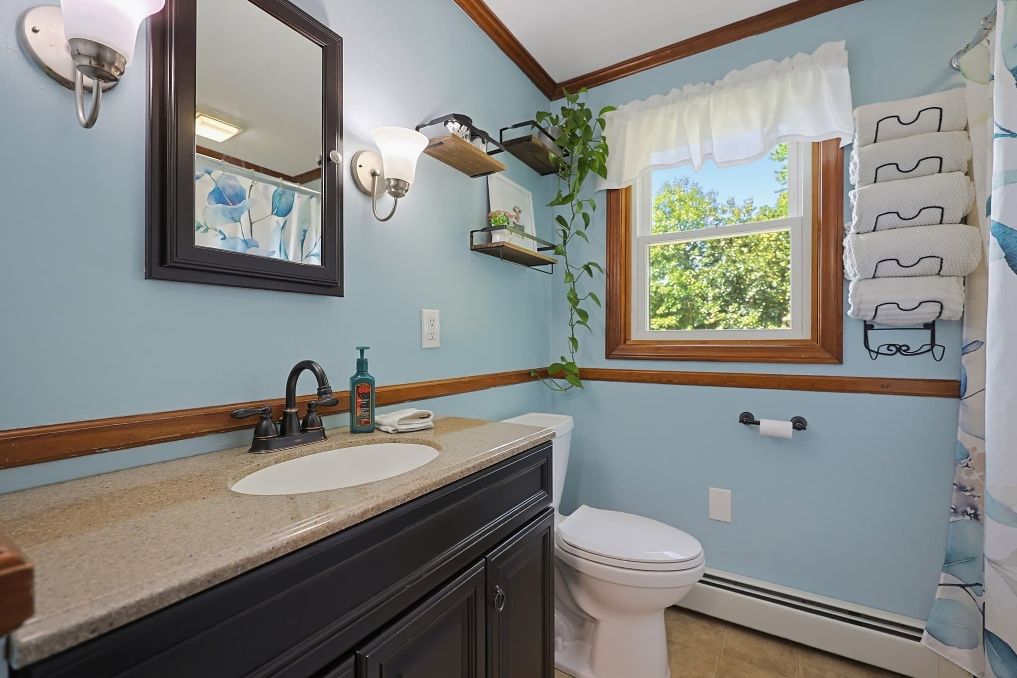 Single Family Residence at 450 Hartford Ave East, Uxbridge MA 01569, Uxbridge, photo 26 of 42