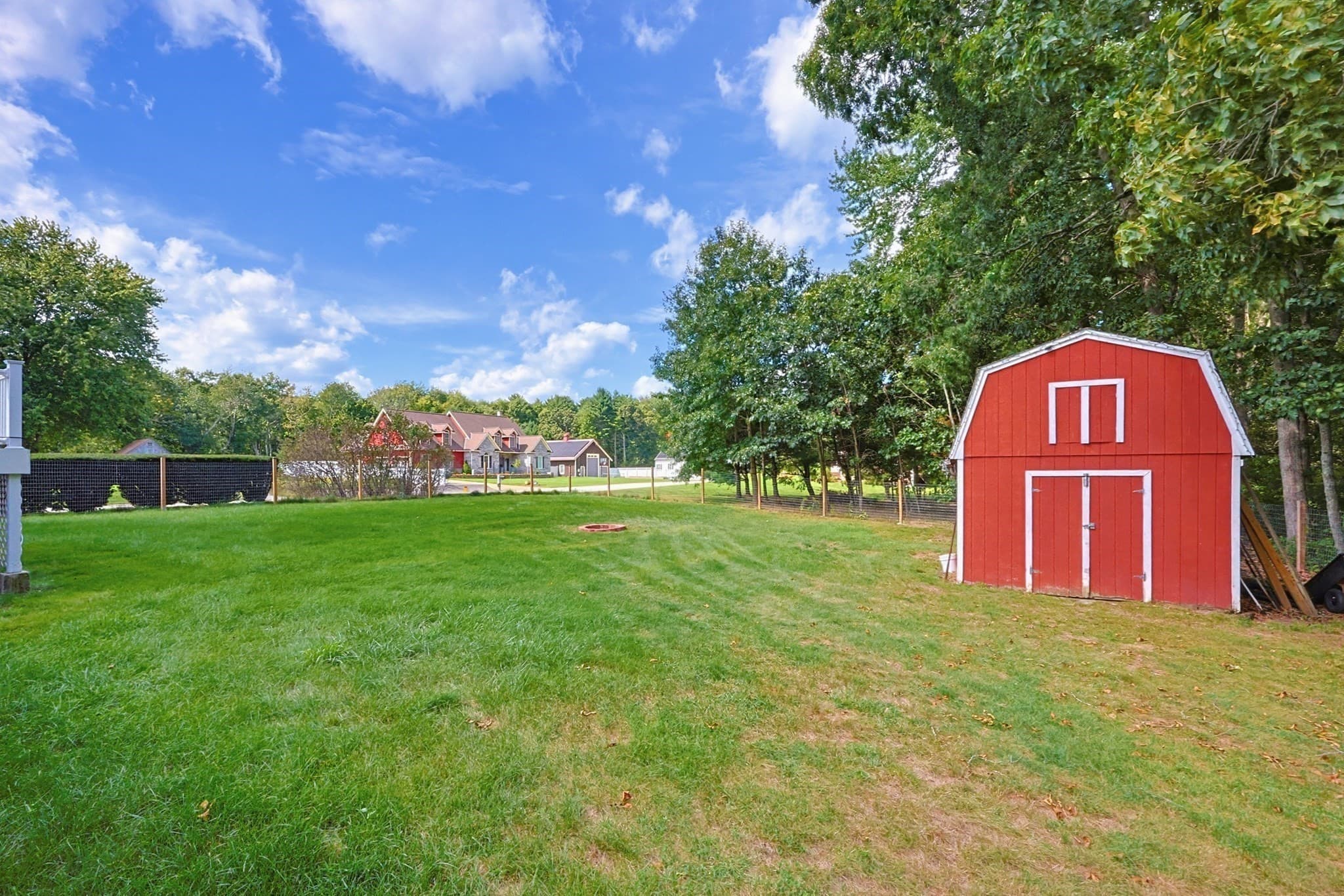 Single Family Residence at 450 Hartford Ave East, Uxbridge MA 01569, Uxbridge, photo 34 of 42