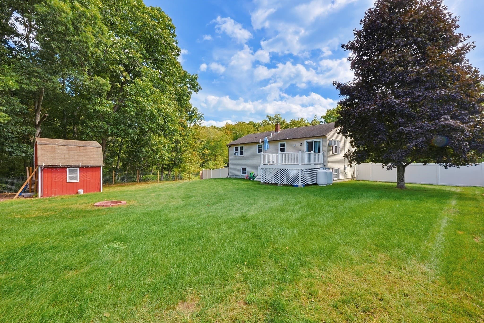 Single Family Residence at 450 Hartford Ave East, Uxbridge MA 01569, Uxbridge, photo 37 of 42