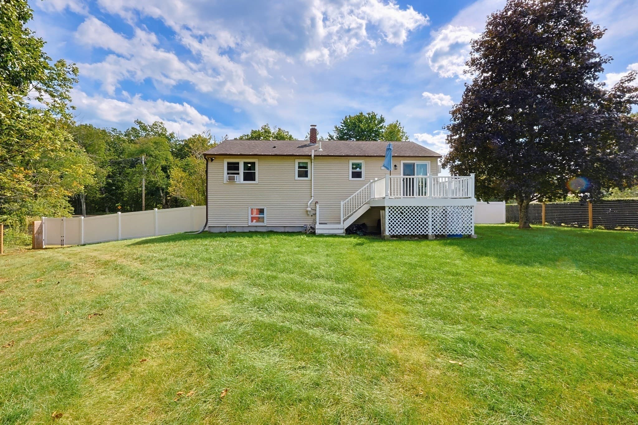 Single Family Residence at 450 Hartford Ave East, Uxbridge MA 01569, Uxbridge, photo 35 of 42