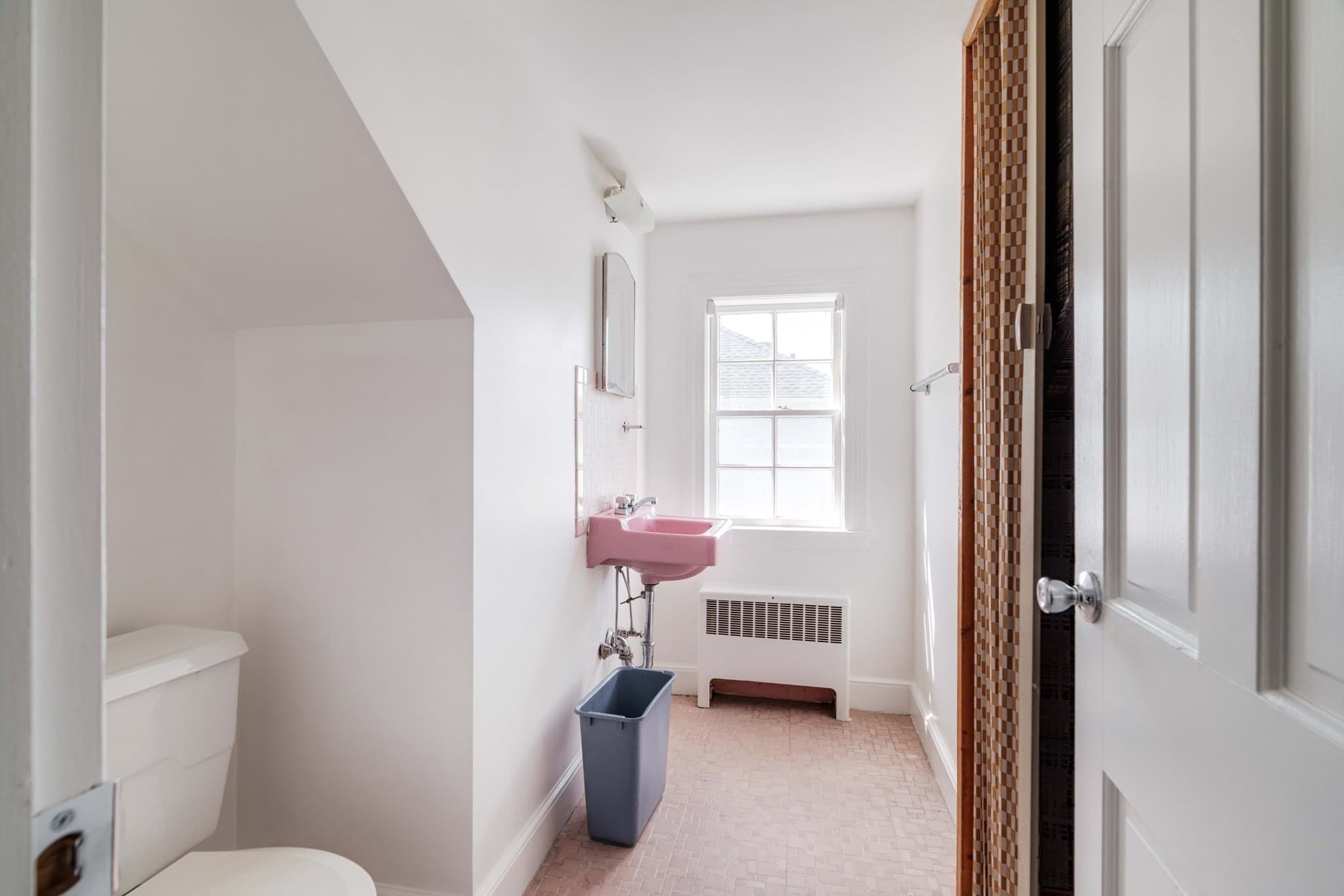 Single Family Residence at 77 Jordan Rd, Brookline MA 02446, Brookline, photo 20 of 26