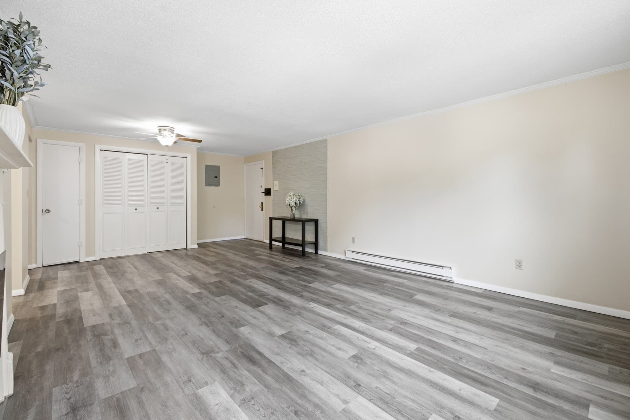 Condominium at 180 Main St (Building 5) # 5205, Bridgewater MA 02324, Bridgewater, photo 23 of 40