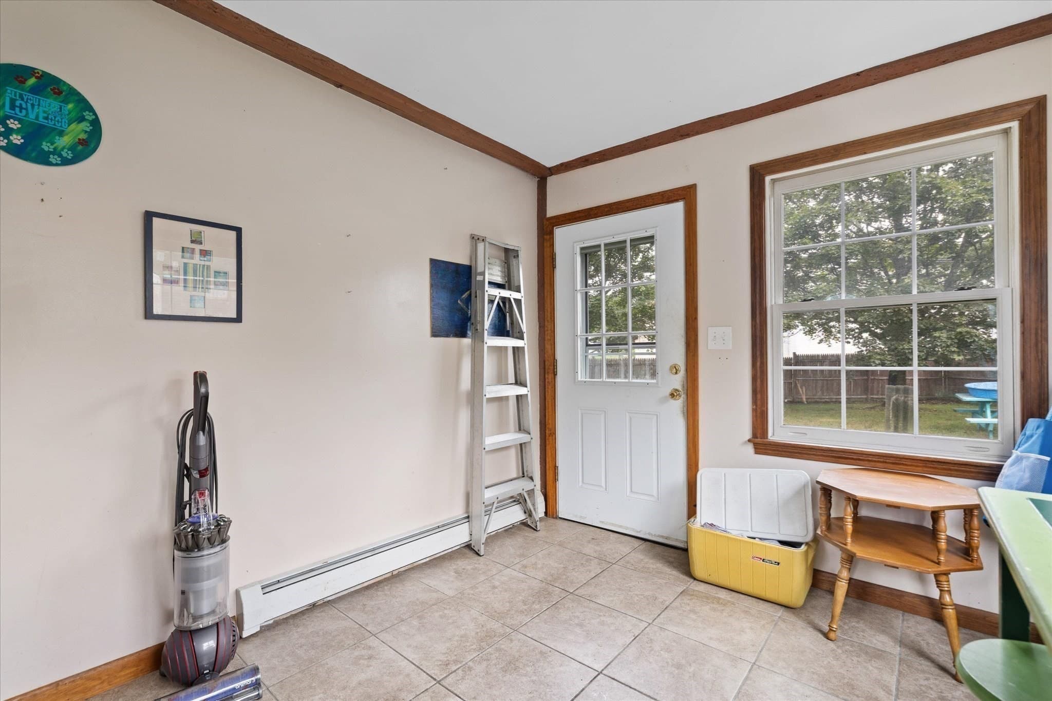 Single Family Residence at 14 Benjamin St, Winchendon MA 01475, Winchendon, photo 9 of 27
