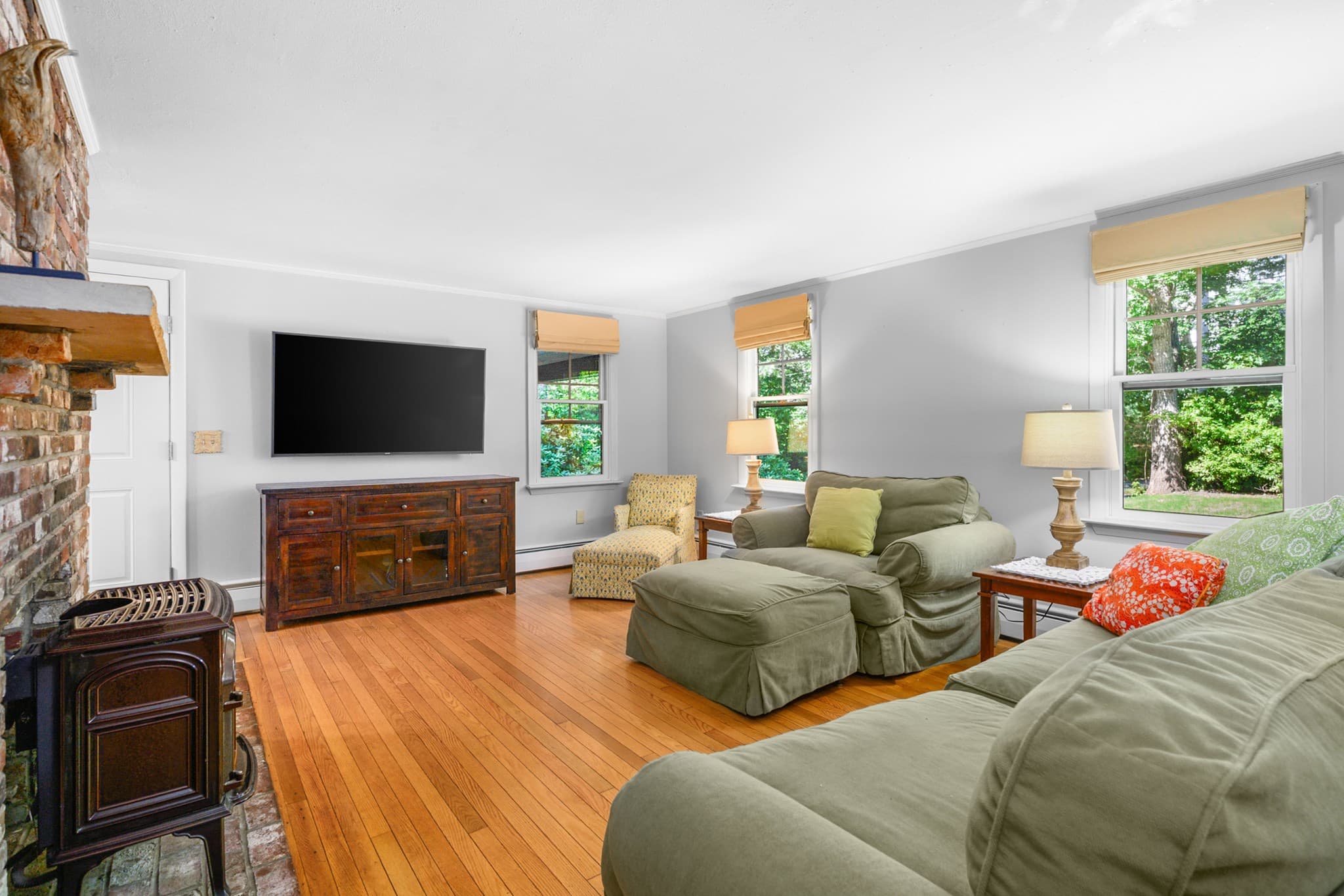 Single Family Residence at 62 Hillside Dr, Barnstable MA 02632, Barnstable, photo 7 of 42