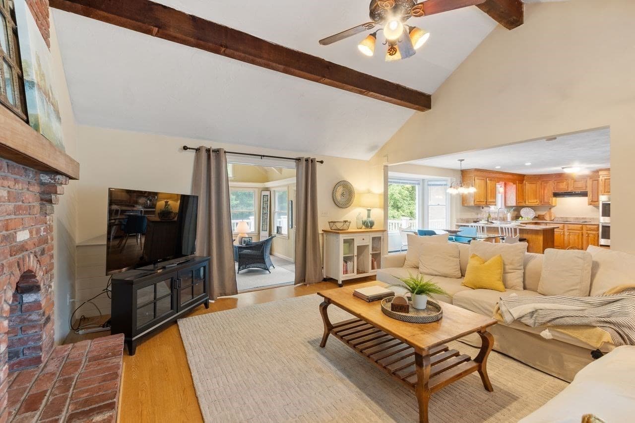 Single Family Residence at 56 Monteiro Way, North Andover MA 01845, North Andover, photo 10 of 41