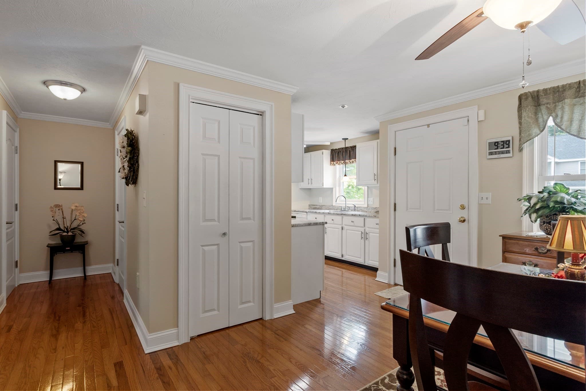 Condominium at 221 Bayberry Hill Ln # 221, Leominster MA 01453, Leominster, photo 6 of 35