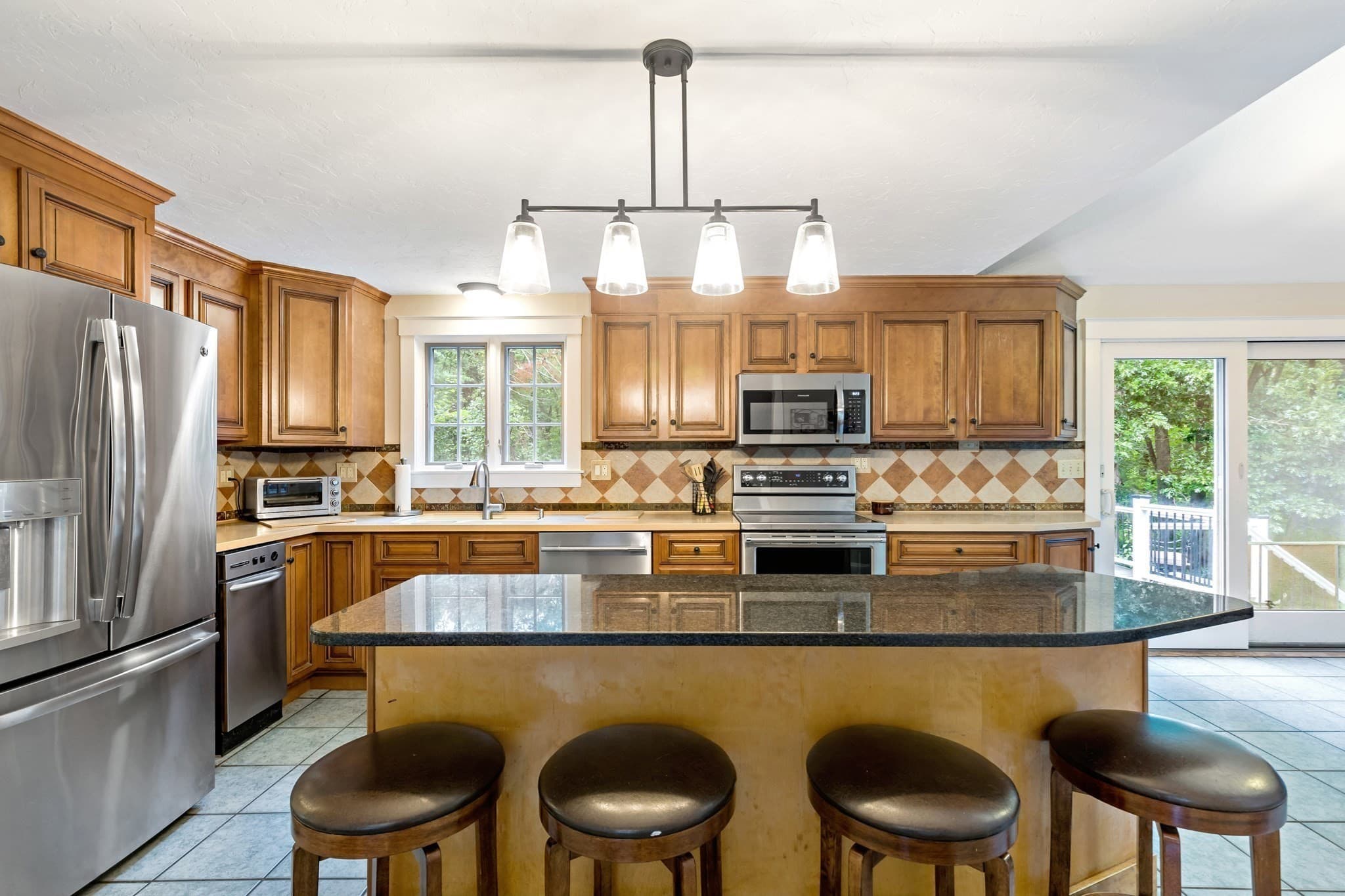 Single Family Residence at 18 Dinahs Way, Wareham MA 02571, Wareham, photo 9 of 42