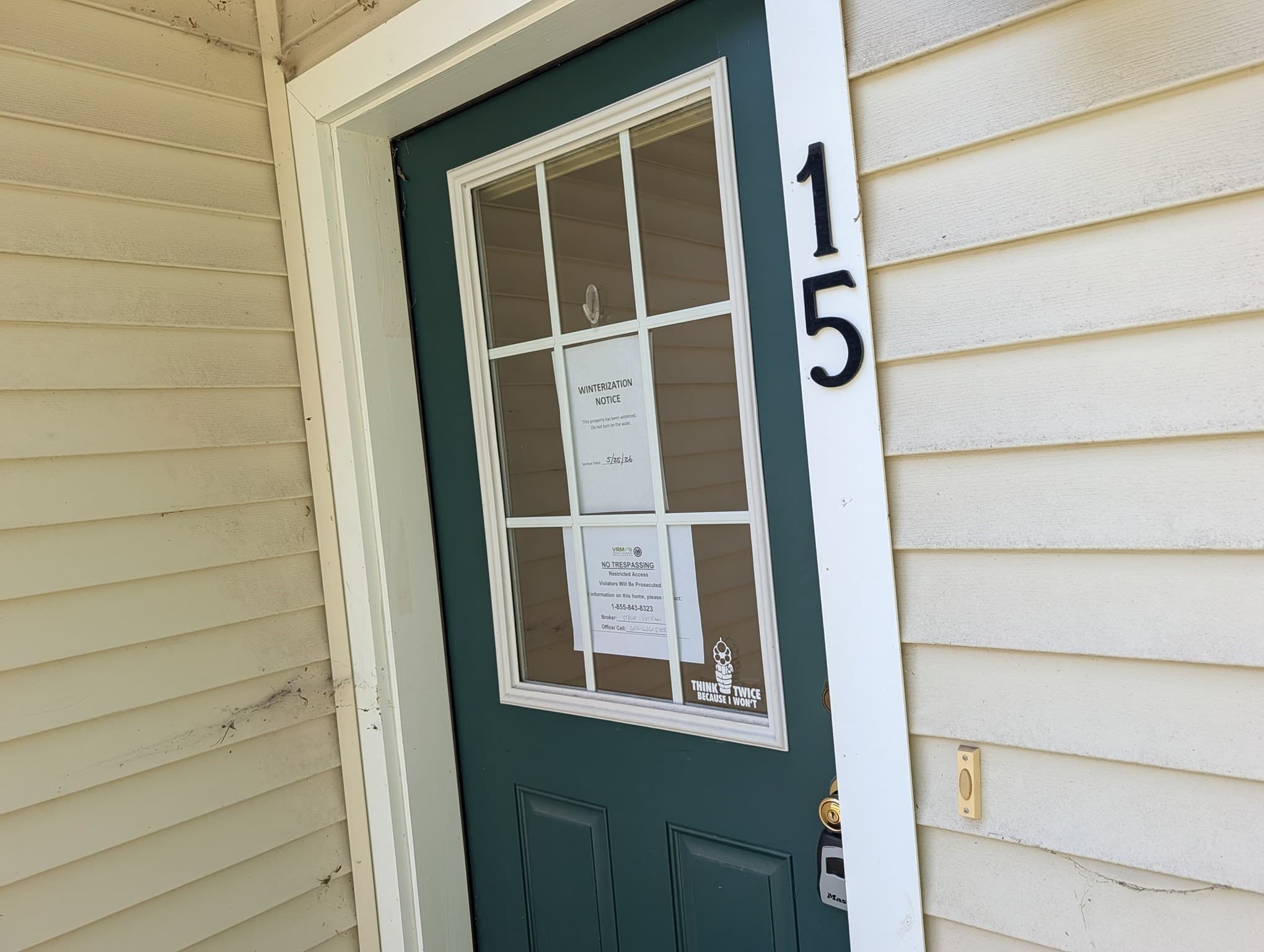 Condominium at 15 Bennett St # 15, Nashua NH 03064, Nashua, photo 9 of 17