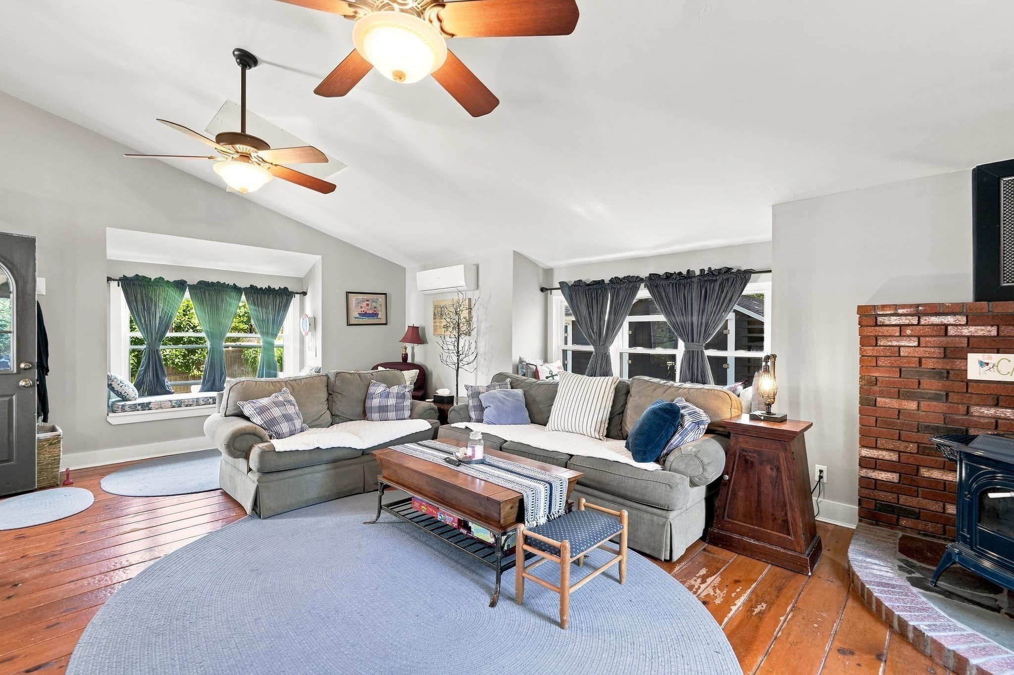 Single Family Residence at 58 Cape Cod Avenue, Plymouth MA 02360, photo 6 of 35