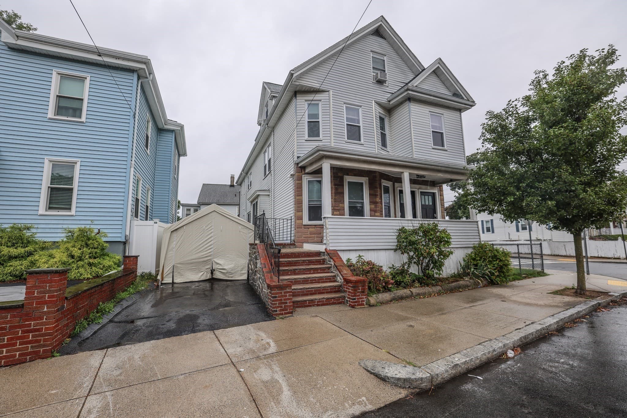 4 Family at 137-139 West St, Malden MA 02148, Malden, photo 2 of 42