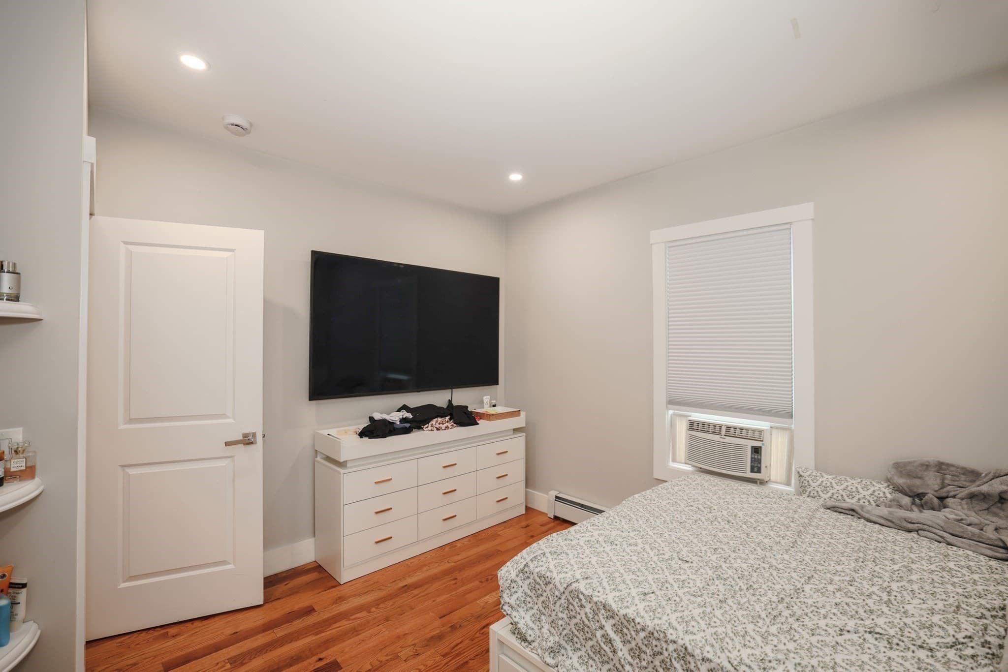4 Family at 137-139 West St, Malden MA 02148, Malden, photo 19 of 42