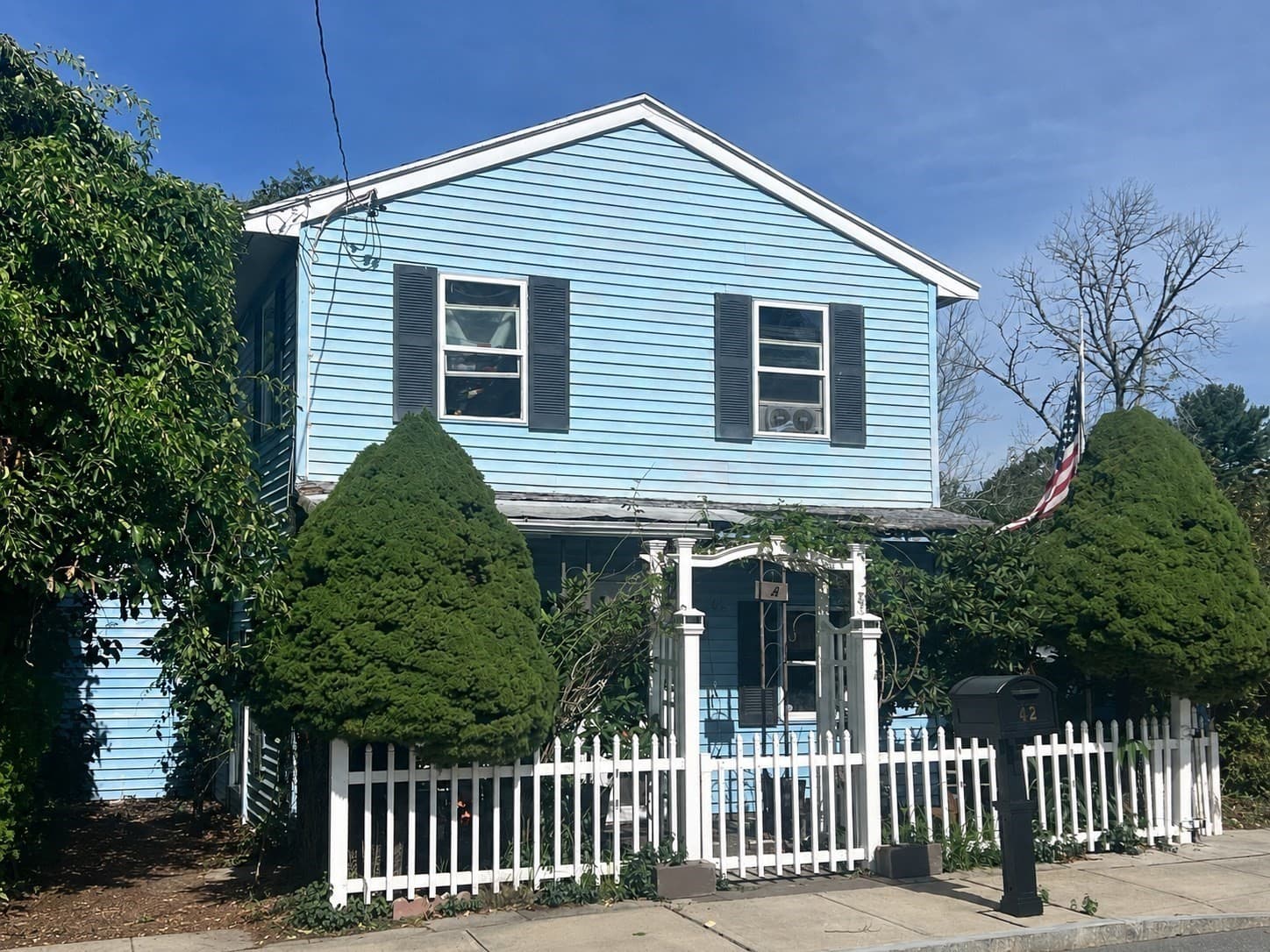 Single Family Residence at 42 Milton St, Dartmouth MA 02748, Dartmouth, photo 2 of 6