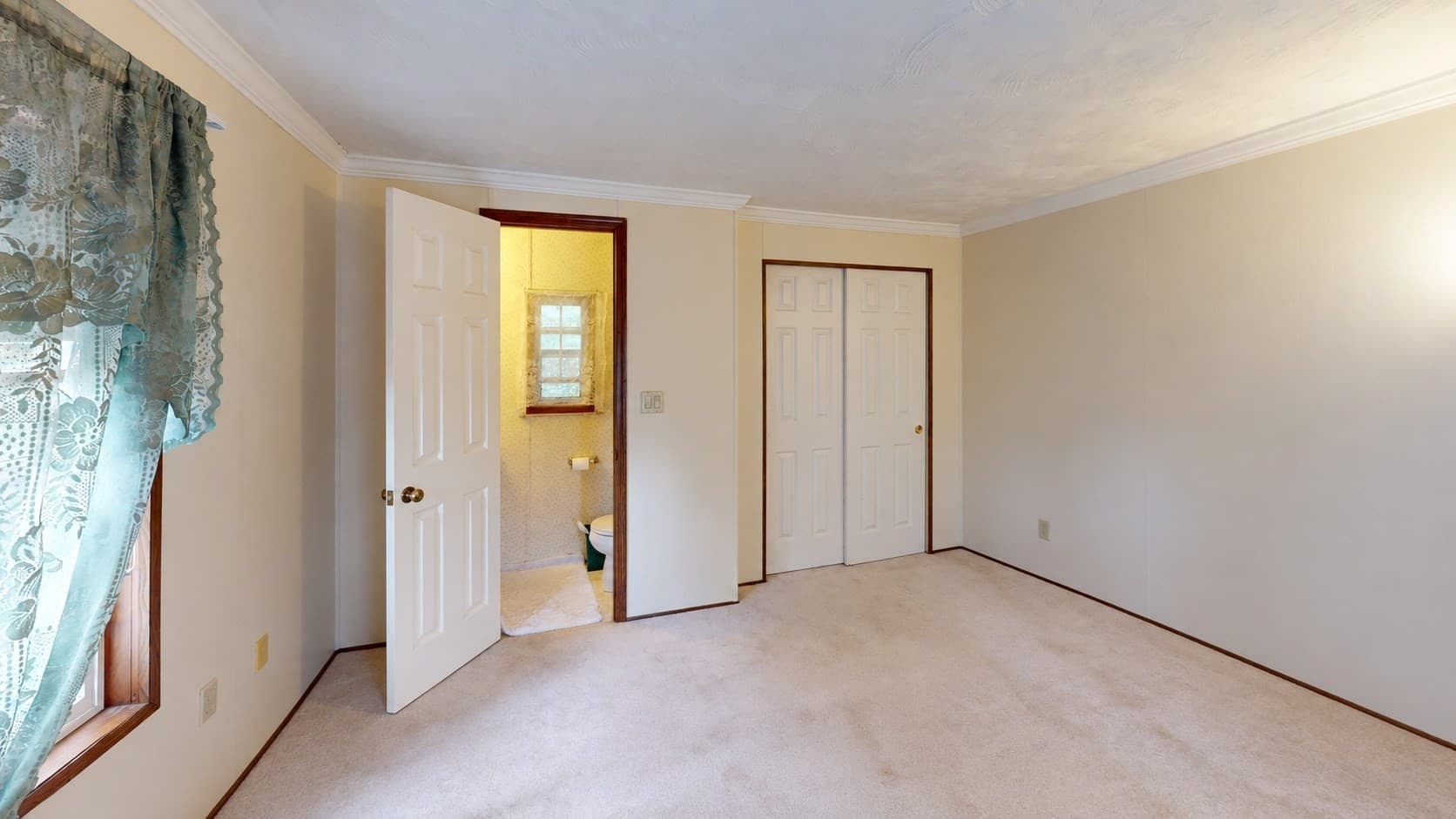 Mobile Home at 9 Jordan Way, Pepperell MA 01463, photo 29 of 31