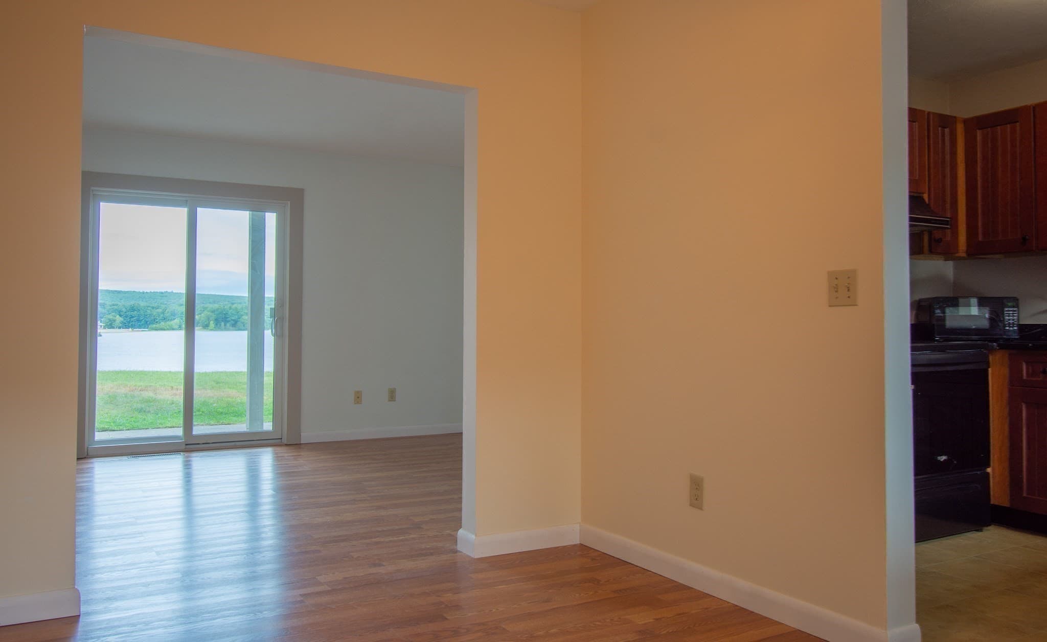 Condominium at 604 Beacon Park # 604, Webster MA 01570, Webster, photo 14 of 38