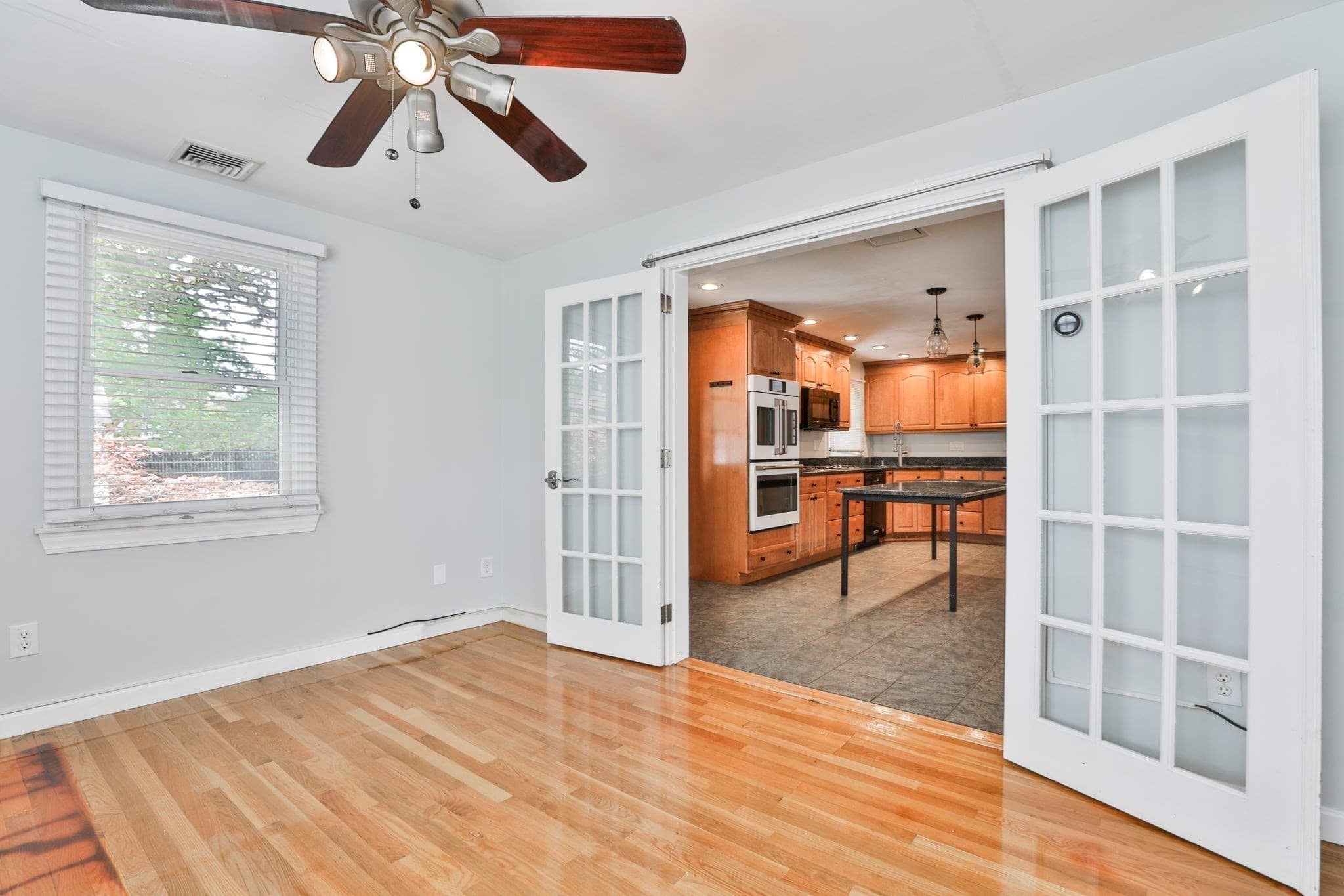 Condominium at 10 Rose Ave # 10, Watertown MA 02472, Watertown, photo 3 of 36