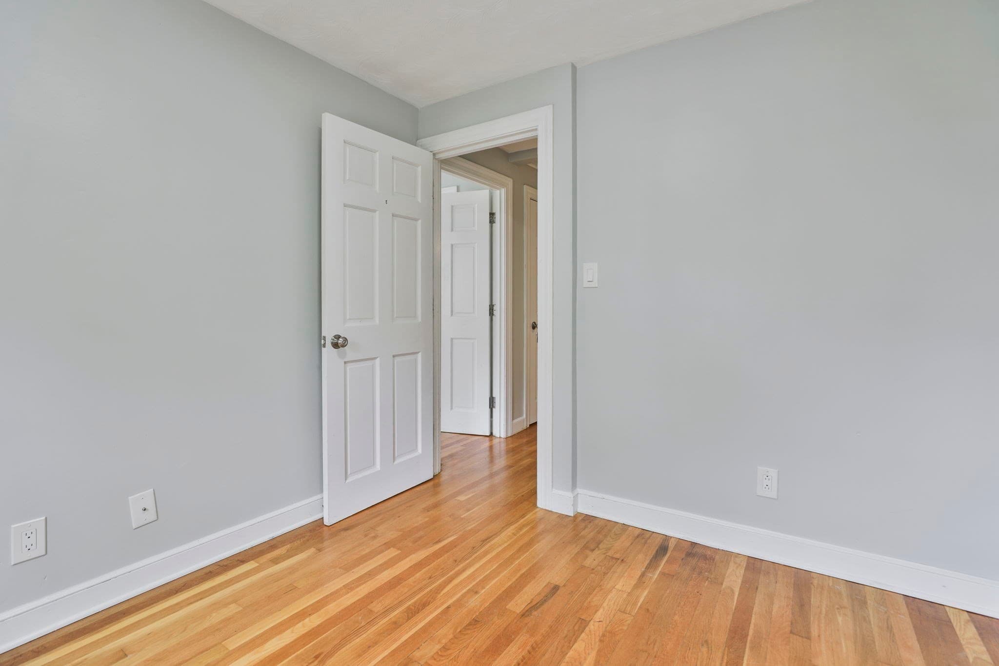 Condominium at 10 Rose Ave # 10, Watertown MA 02472, Watertown, photo 24 of 36