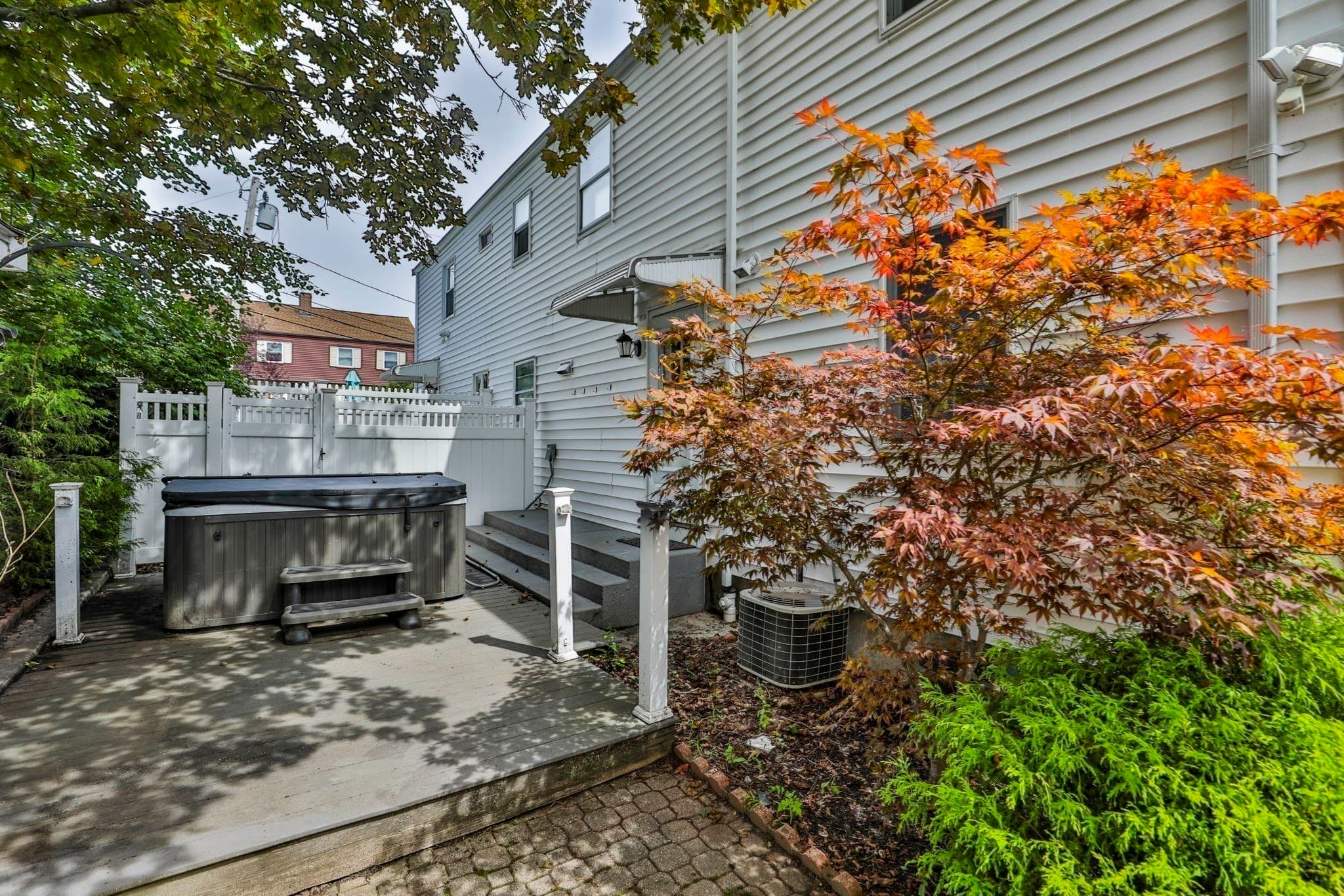 Condominium at 10 Rose Ave # 10, Watertown MA 02472, Watertown, photo 4 of 36