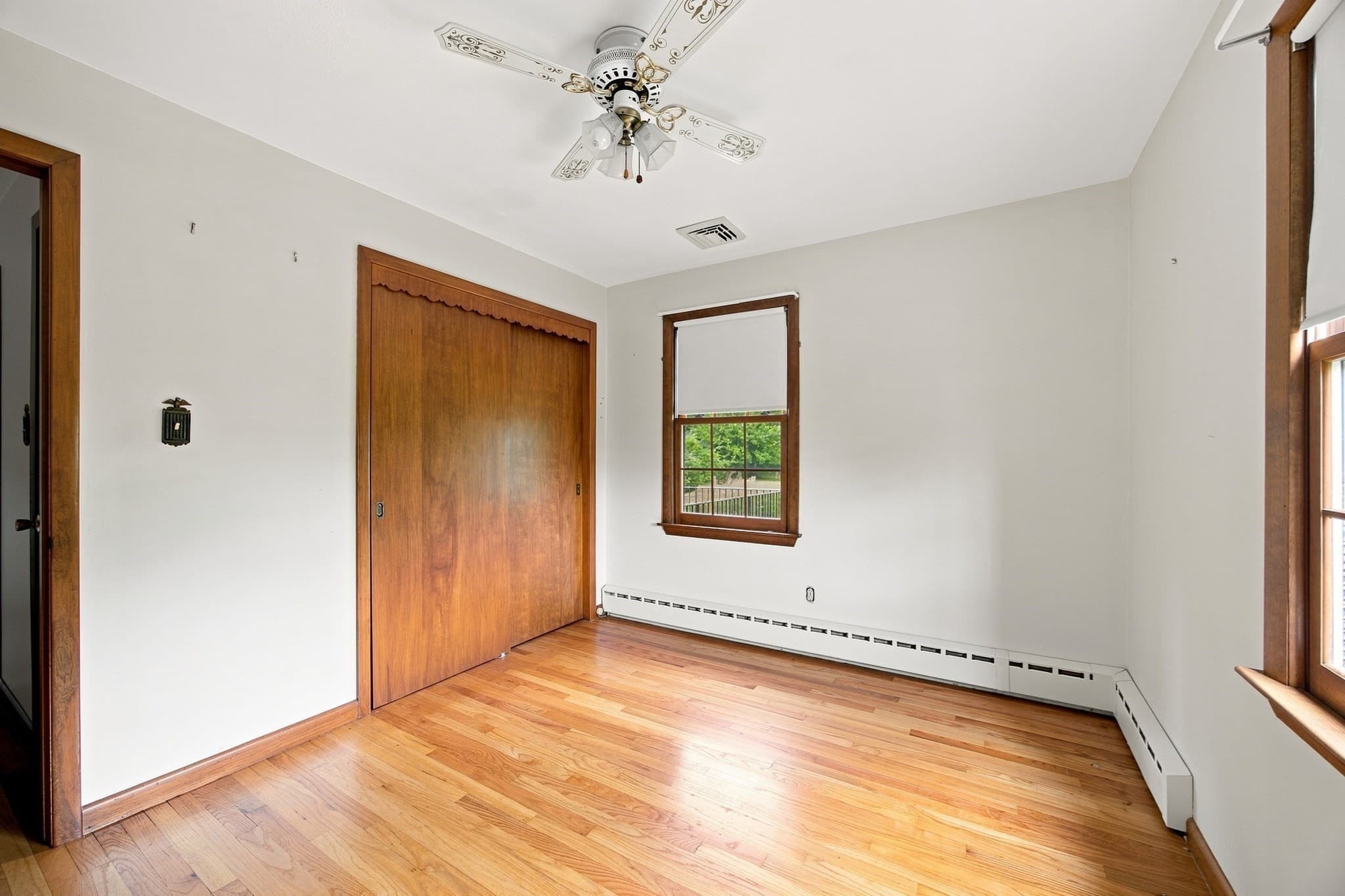 Single Family Residence at 37 Charles Hill Rd, Holyoke MA 01040, Holyoke, photo 18 of 32