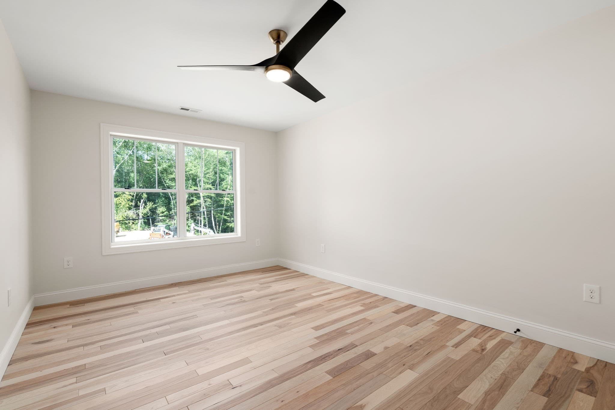 Single Family Residence at 3052 Foster St, Palmer MA 01069, Palmer, photo 25 of 34