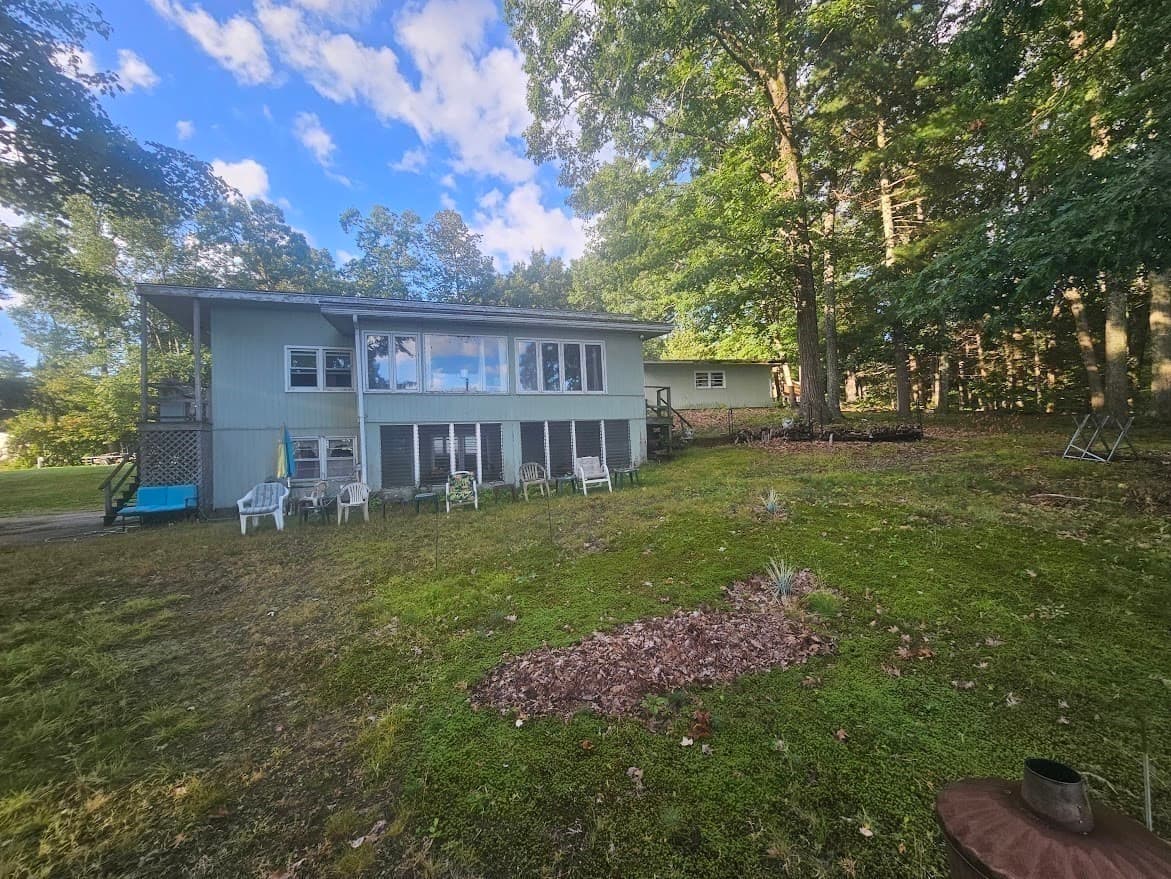 Single Family Residence at 12 Hemlock Drive, Lunenburg MA 01462, Lunenburg, photo 7 of 10