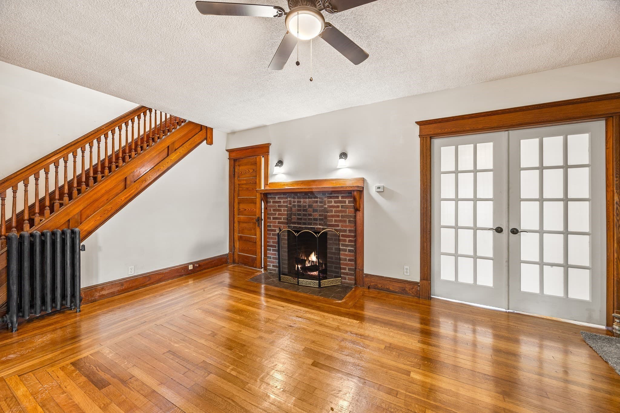 Single Family Residence at 136 Marsden Street, Springfield MA 01109, Springfield, photo 6 of 29