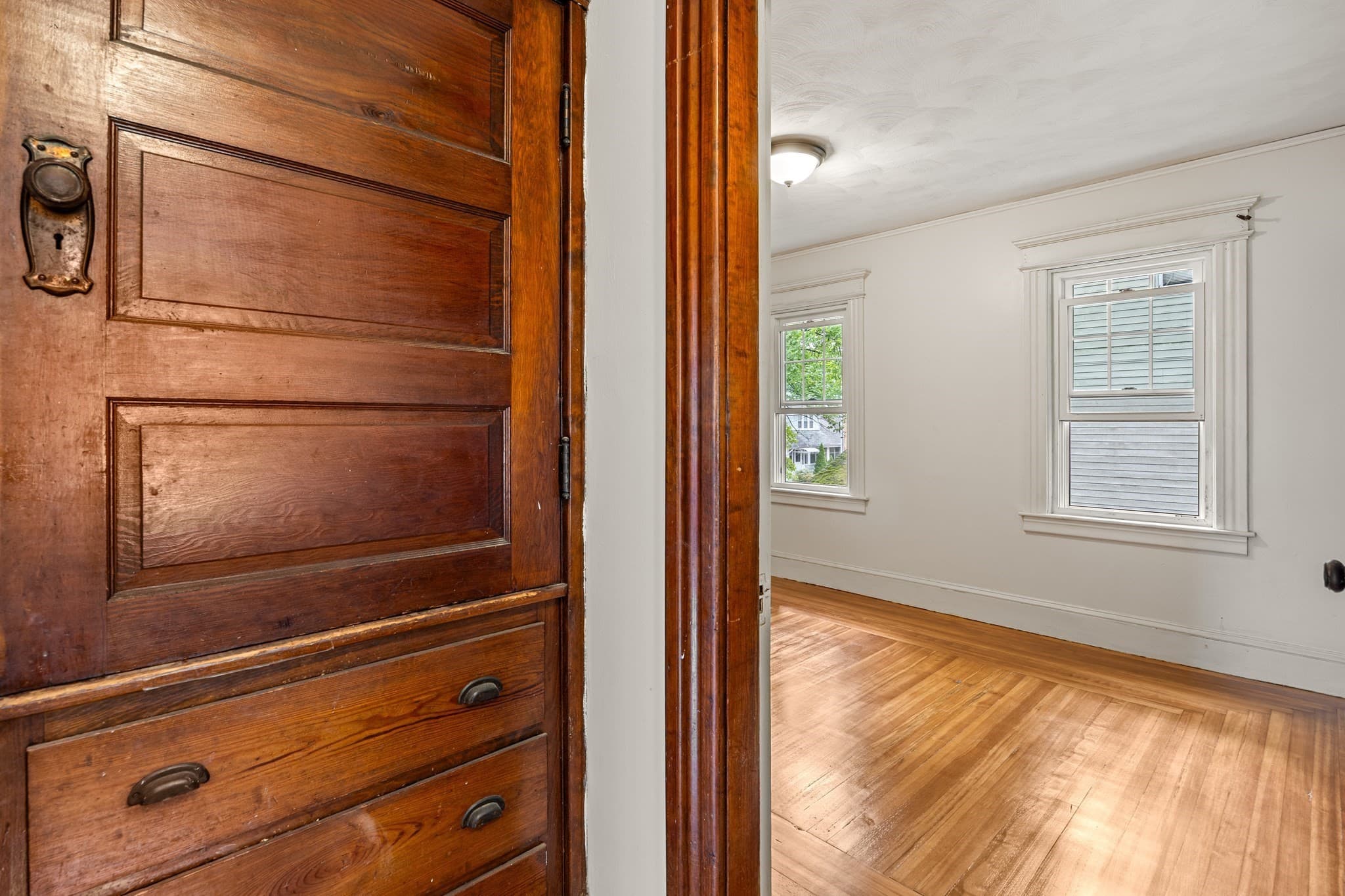 Single Family Residence at 136 Marsden Street, Springfield MA 01109, Springfield, photo 16 of 29