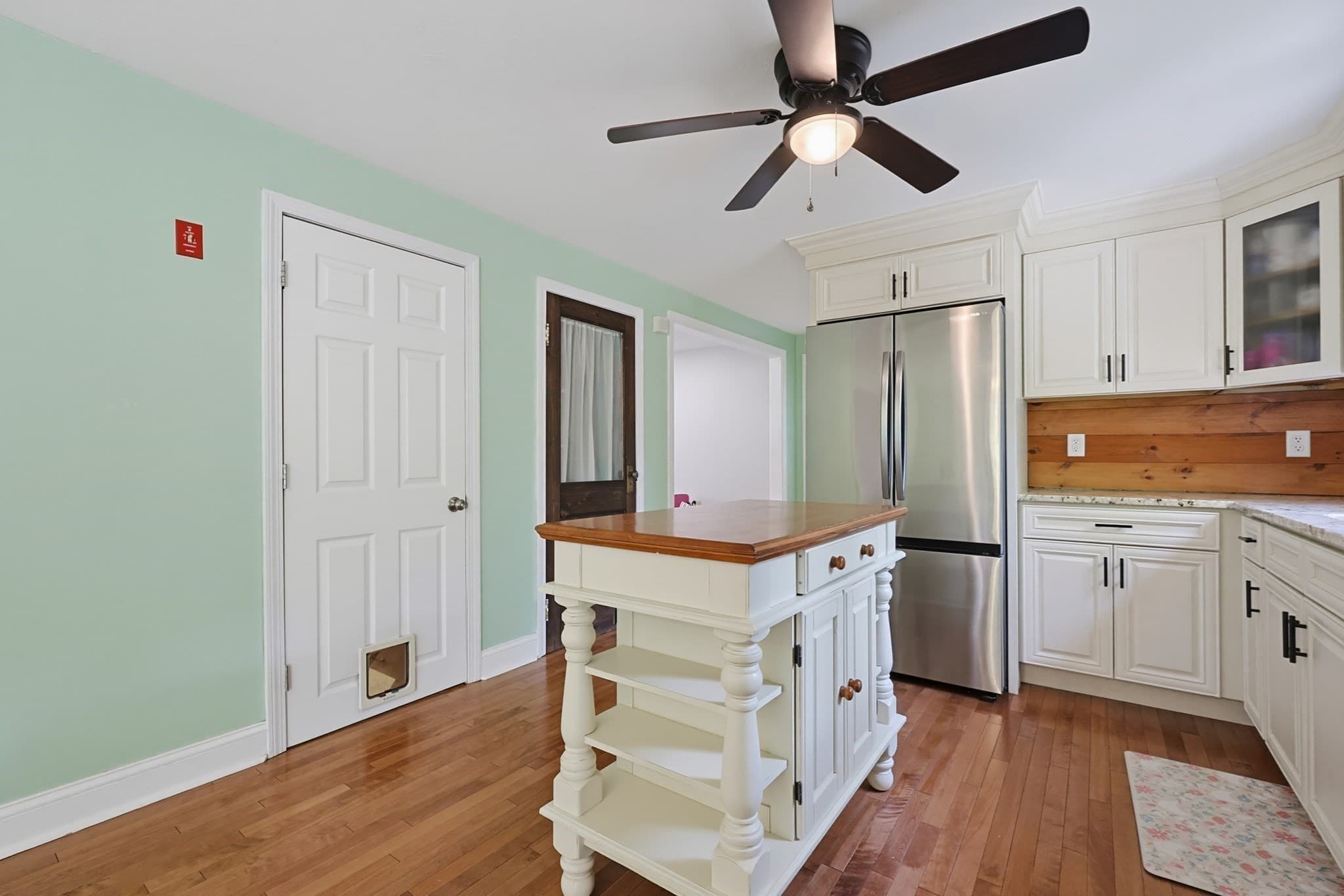 Single Family Residence at 22 Starrett Ave, Middleboro MA 02346, Middleboro, photo 10 of 36