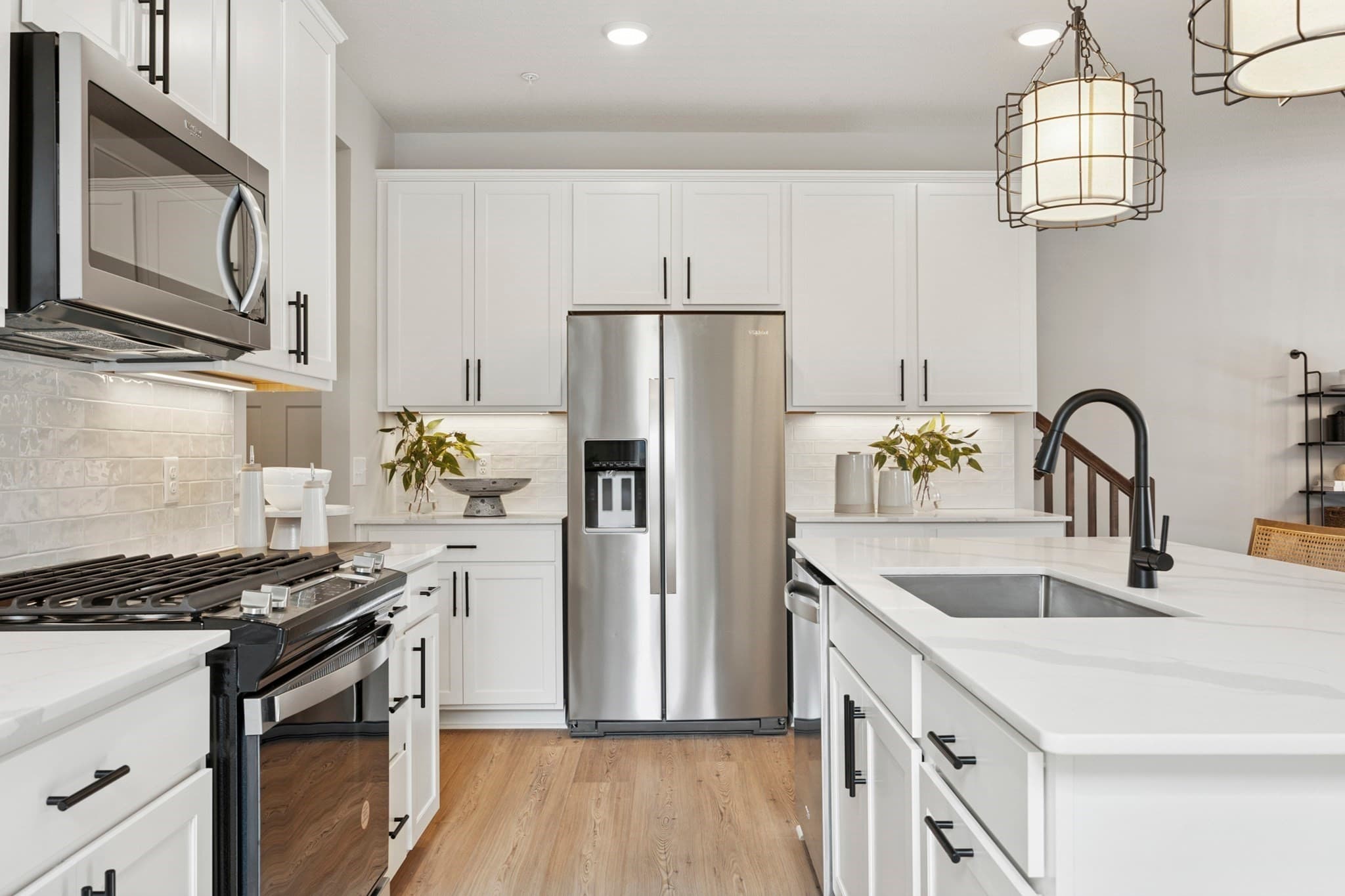 Condominium at 29 Emerald Run # 17, Shrewsbury MA 01545, photo 6 of 21
