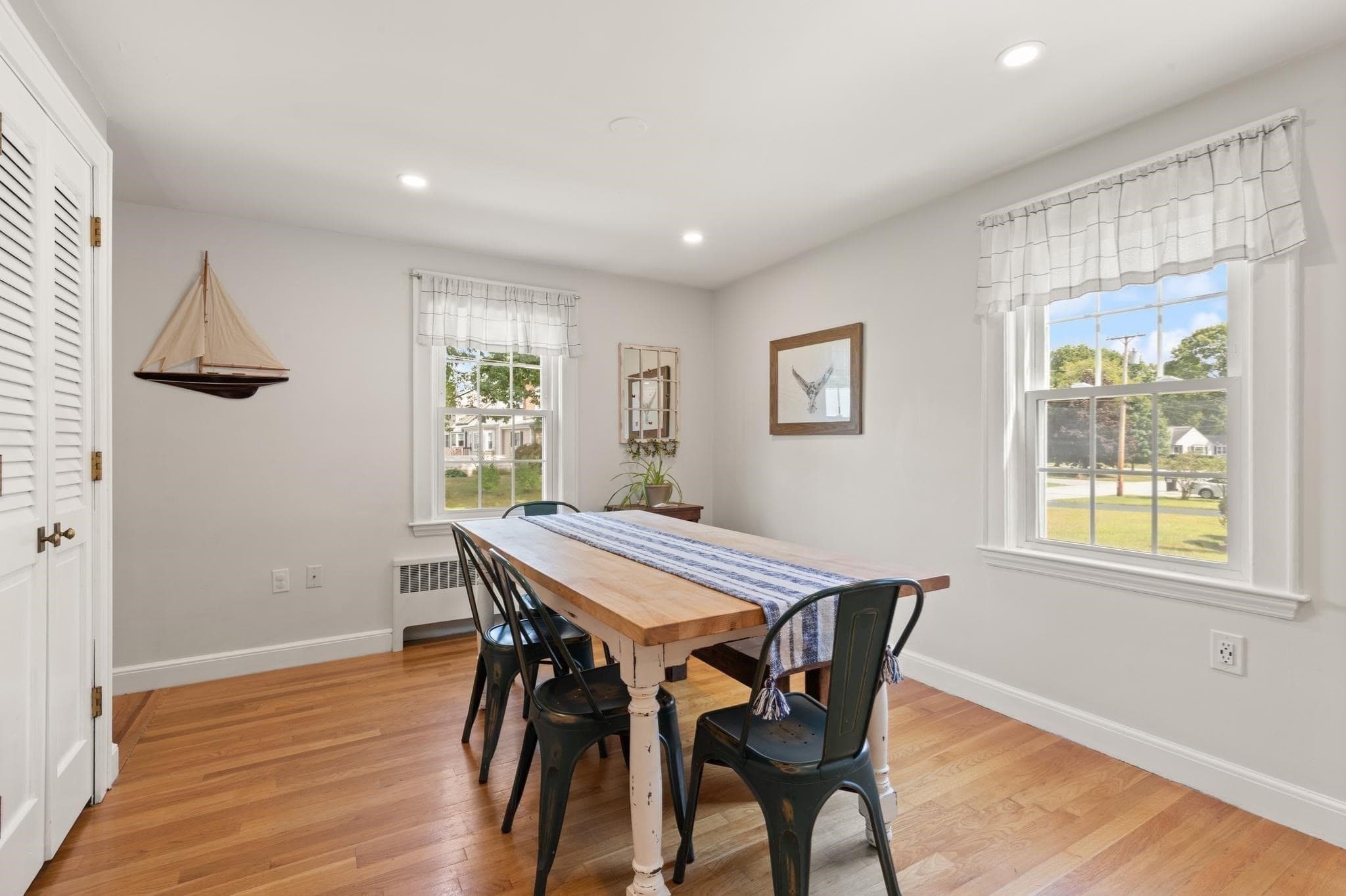 Single Family Residence at 30 Eastman Ave, Foxboro MA 02035, Foxboro, photo 12 of 41