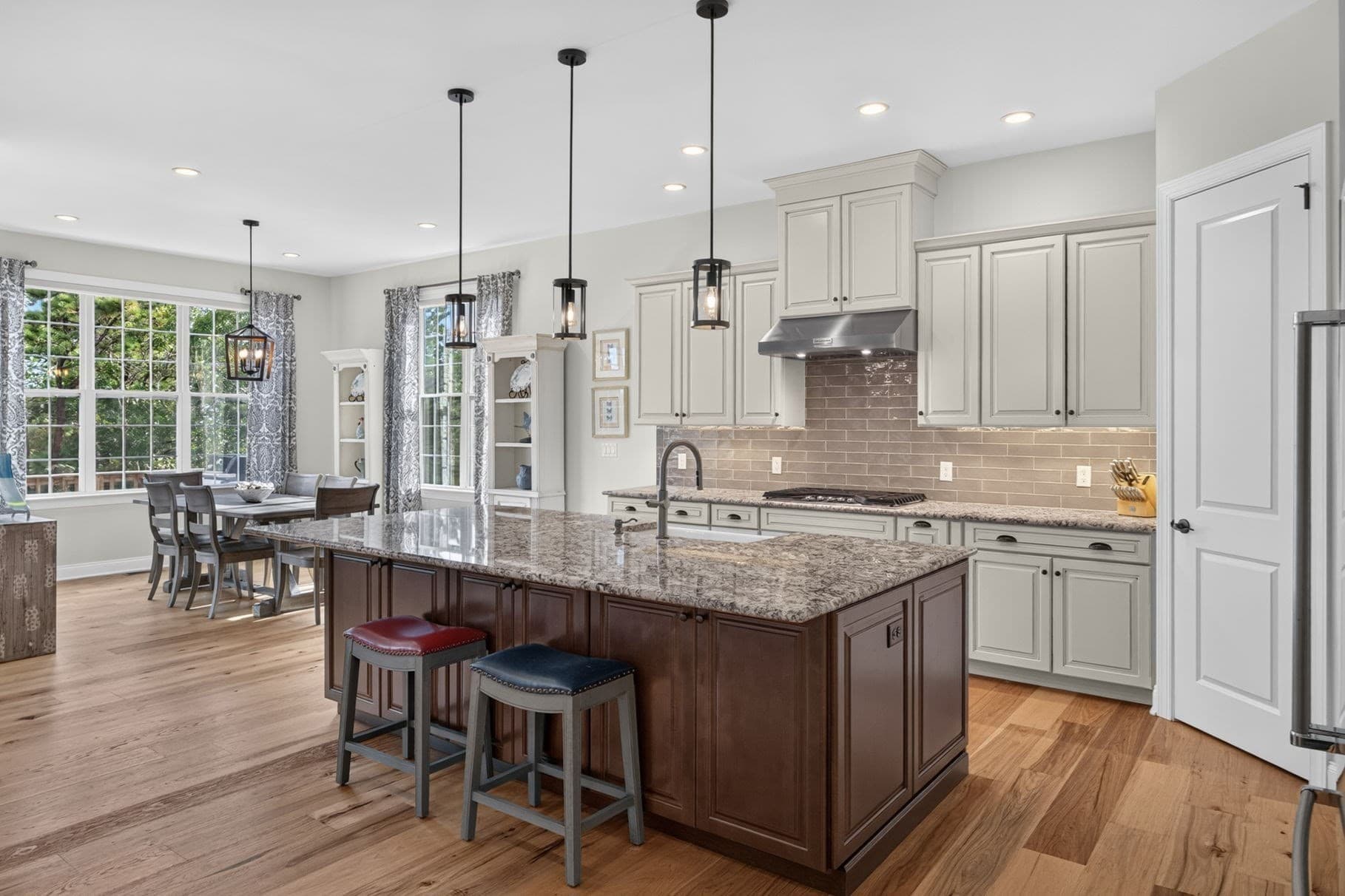 58 Woody Nook, Plymouth MA 02360