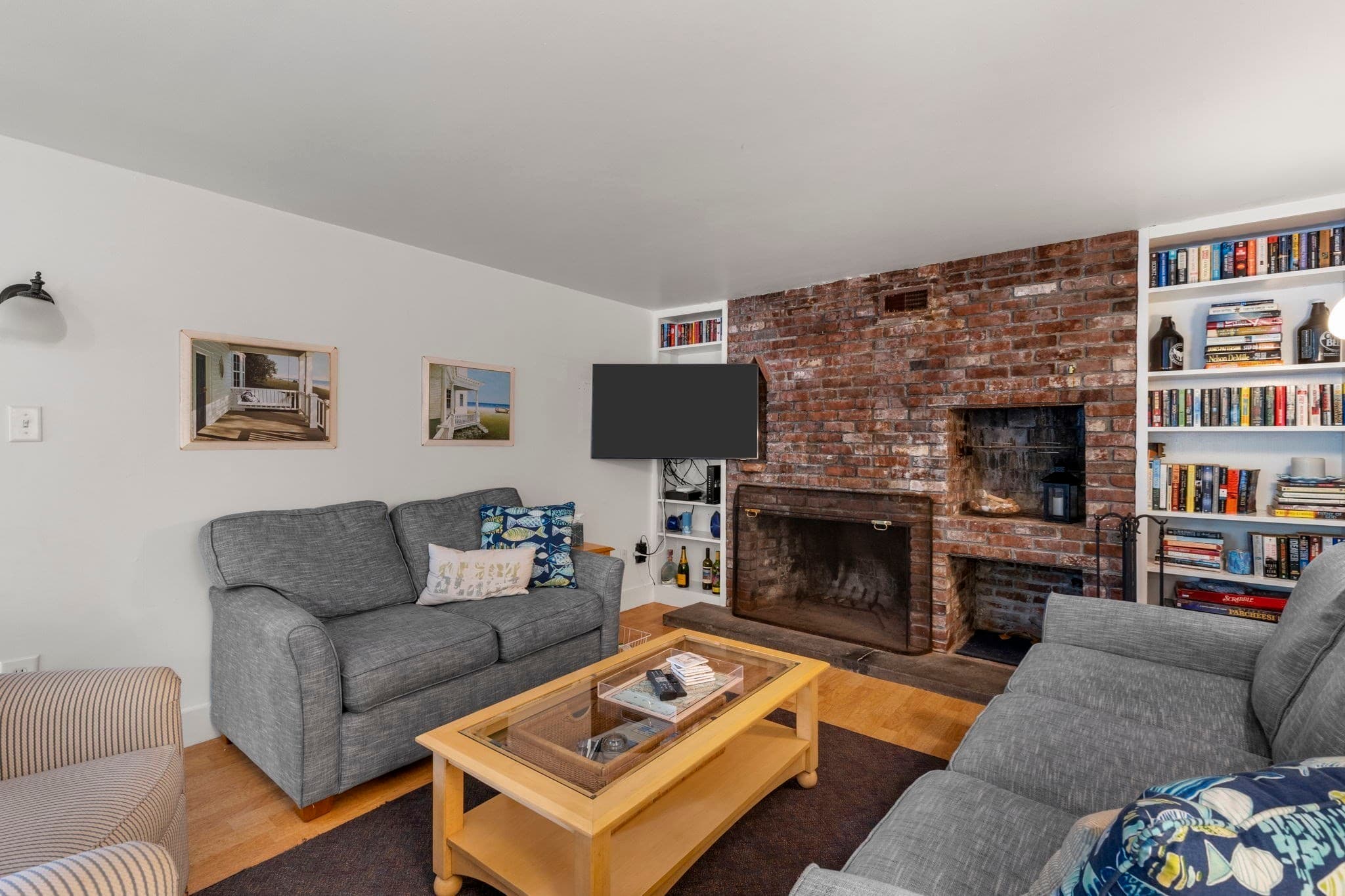 Single Family Residence at 93 Grey Neck Rd, Harwich MA 02671, Harwich, photo 12 of 40
