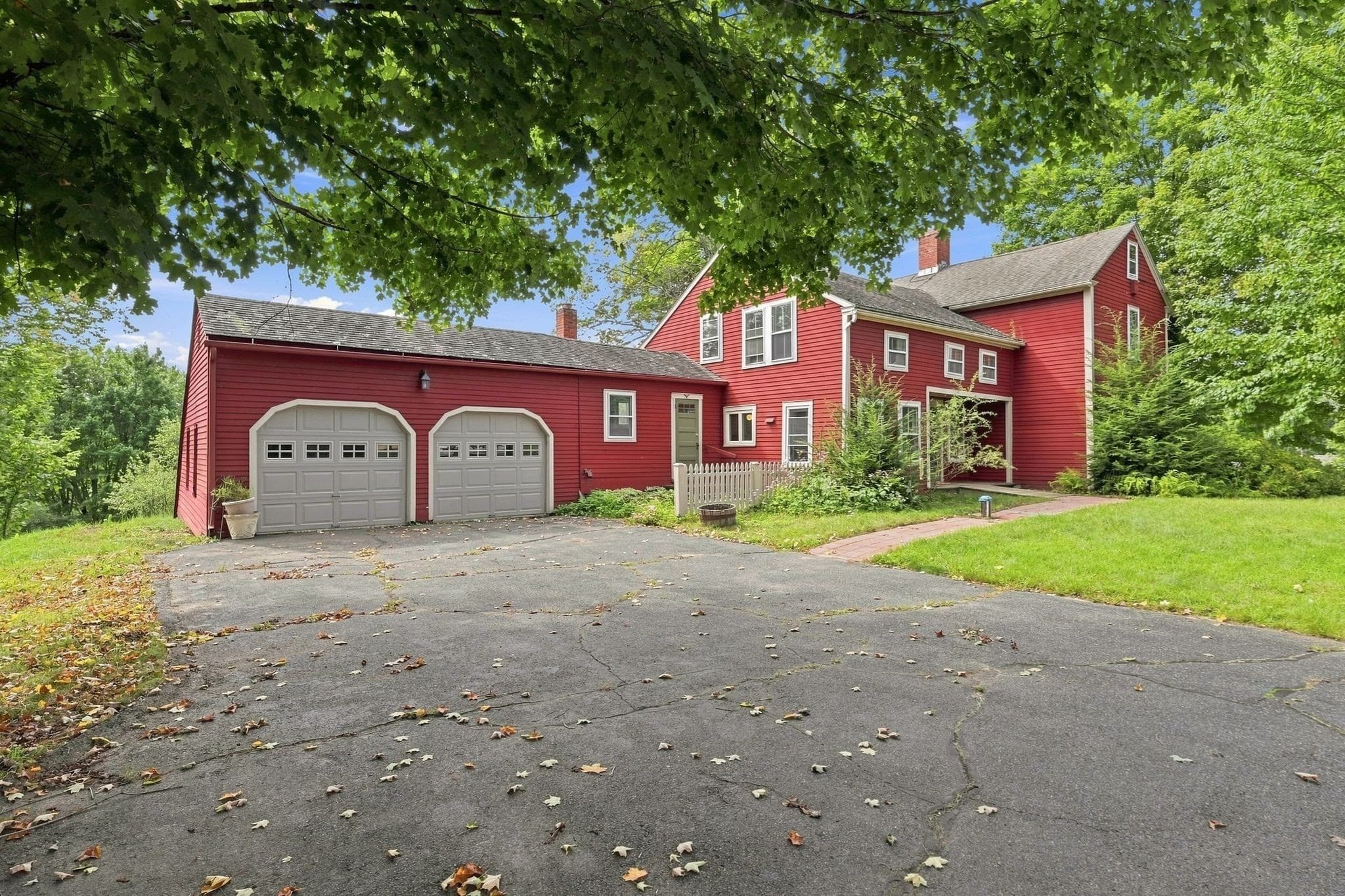 Single Family Residence at 180 Glendale Rd, Hampden MA 01036, Hampden, photo 34 of 42