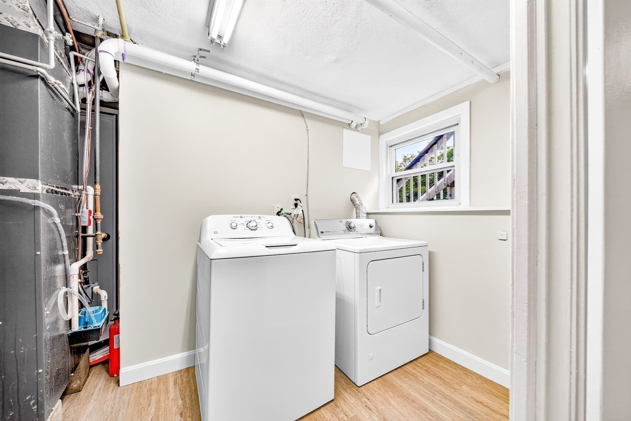 Single Family Residence at 9 Valerie Ave, Billerica MA 01821, Billerica, photo 34 of 42