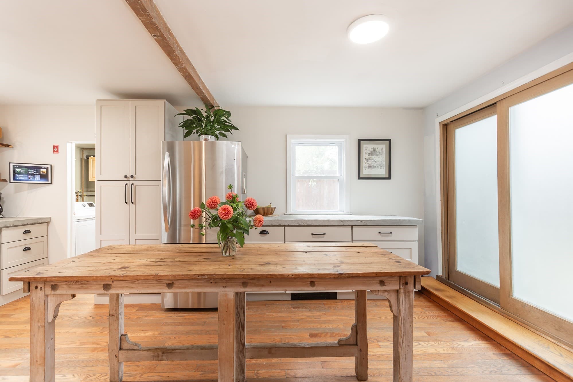 Single Family Residence at 719 Warren Ave, Swansea MA 02777, Swansea, photo 6 of 35