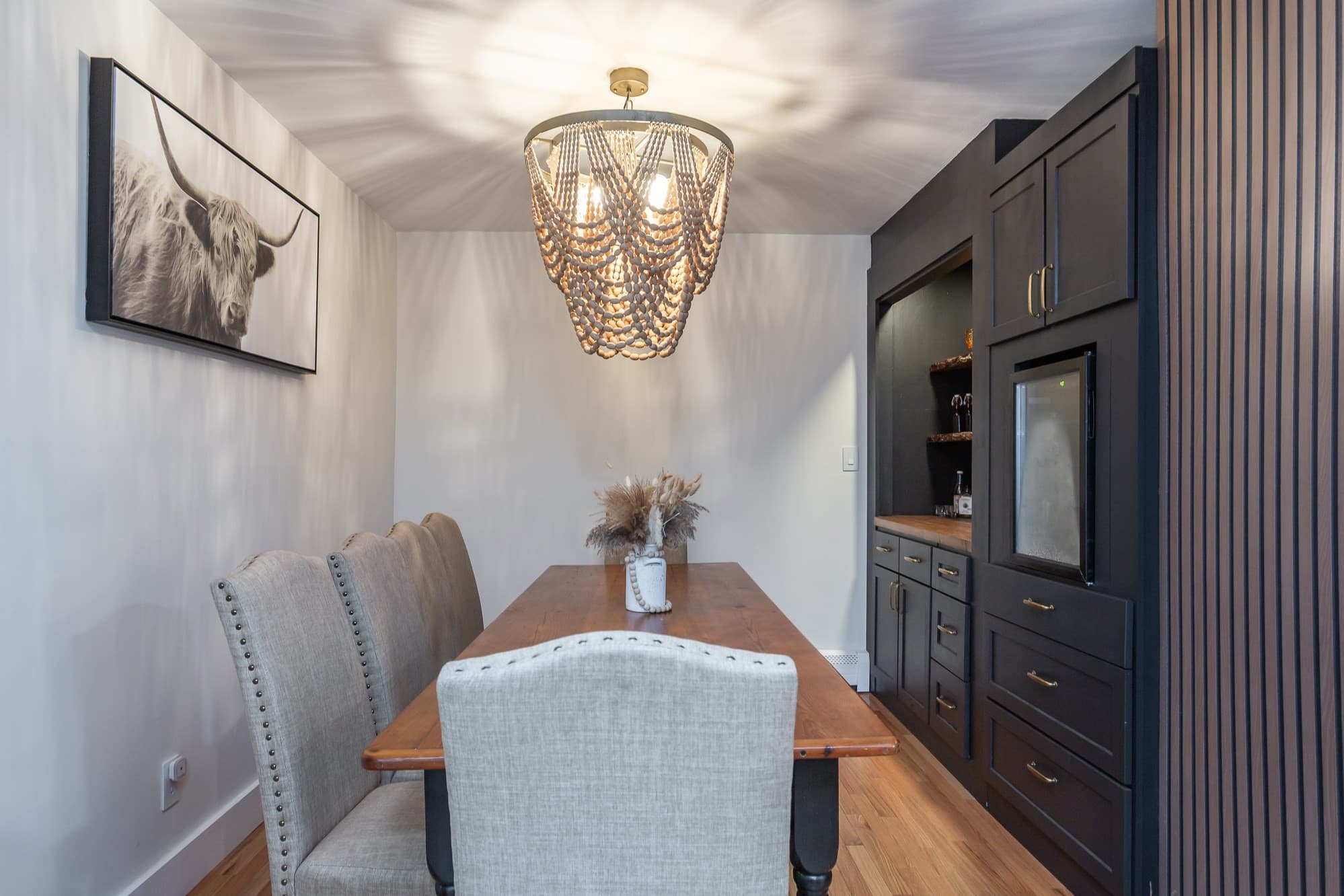 Single Family Residence at 719 Warren Ave, Swansea MA 02777, Swansea, photo 3 of 35