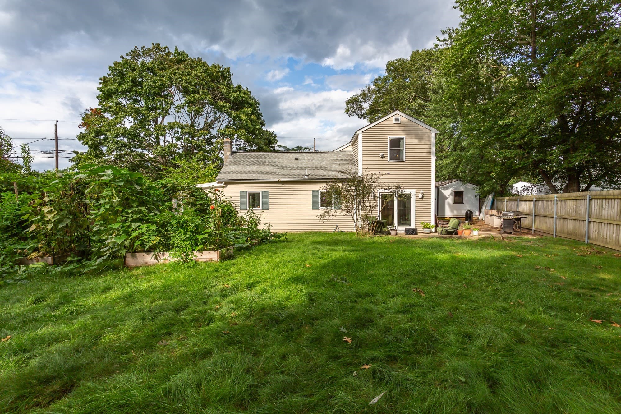 Single Family Residence at 719 Warren Ave, Swansea MA 02777, Swansea, photo 32 of 35