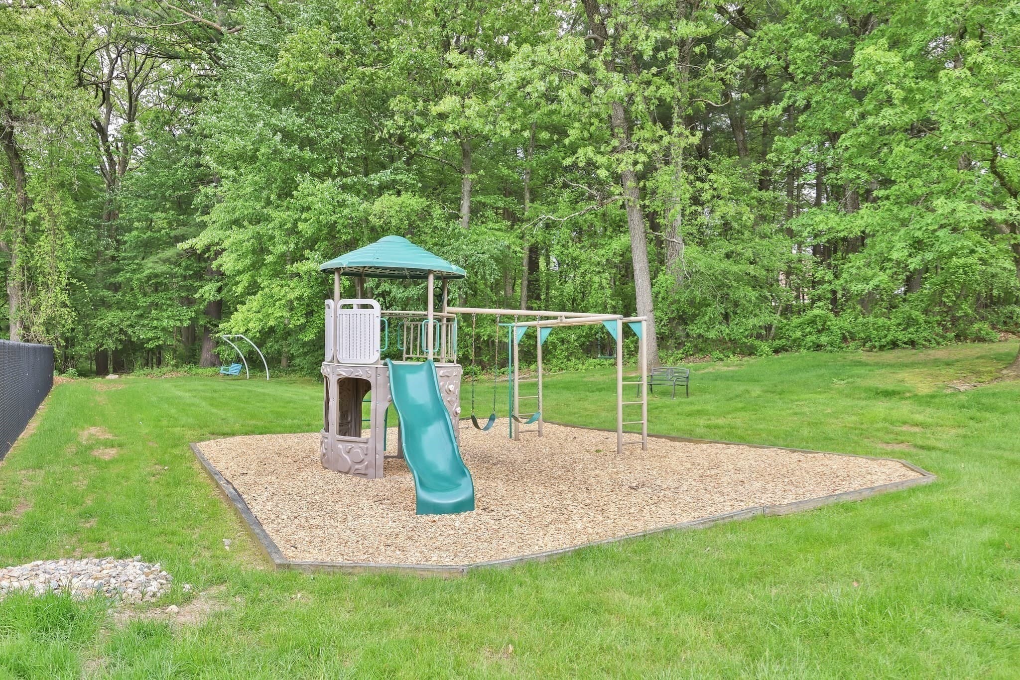 Condominium at 37 Williamsburg Dr # 37, Springfield MA 01108, Springfield, photo 33 of 36