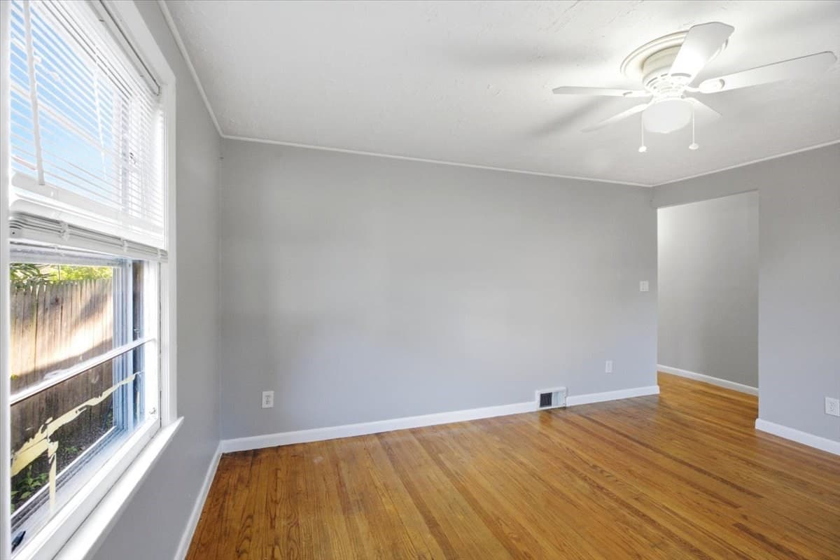 Multi Family at 11-13 Palmyra St, Springfield MA 01118, Springfield, photo 26 of 42