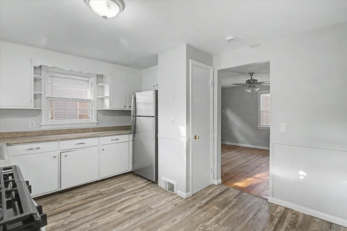 Multi Family at 11-13 Palmyra St, Springfield MA 01118, Springfield, photo 21 of 42